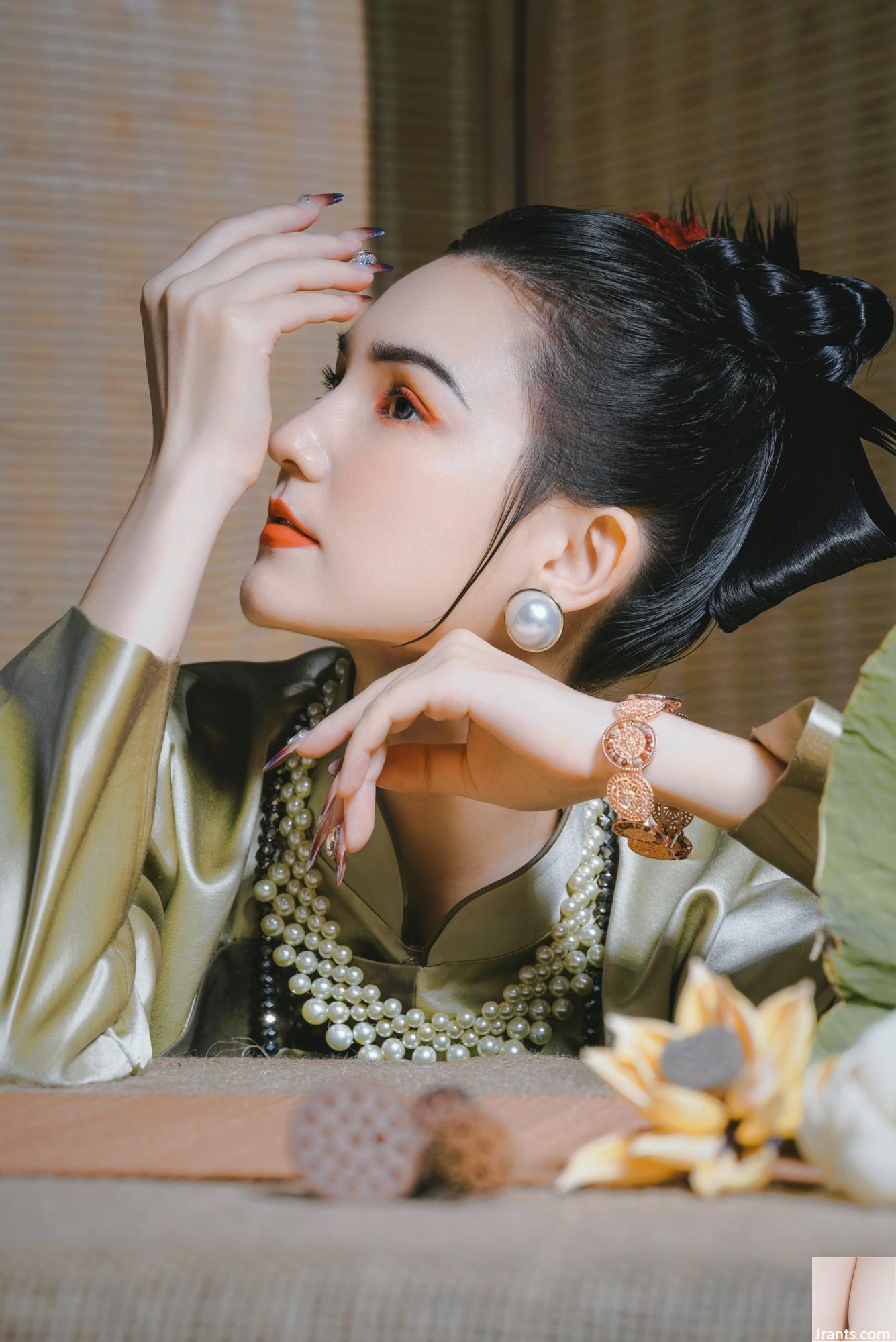 Lotus Leaf Minibus có mùi thơm (22p) - Ảnh 9