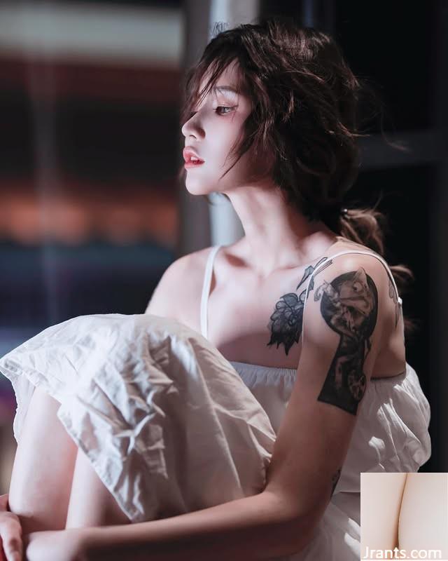 Ngực hung dữ và xinh đẹp tiết lộ “Chị Kobayashi” khiến mọi người không thể chịu được (10p) - Ảnh 4