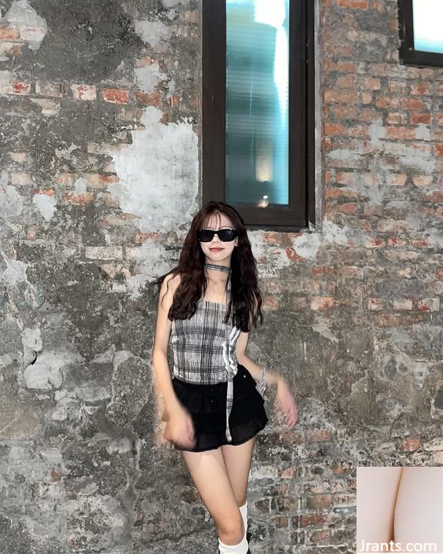 “Vicky” gợi cảm không thể ẩn rất dễ thương (10p) - Ảnh 4