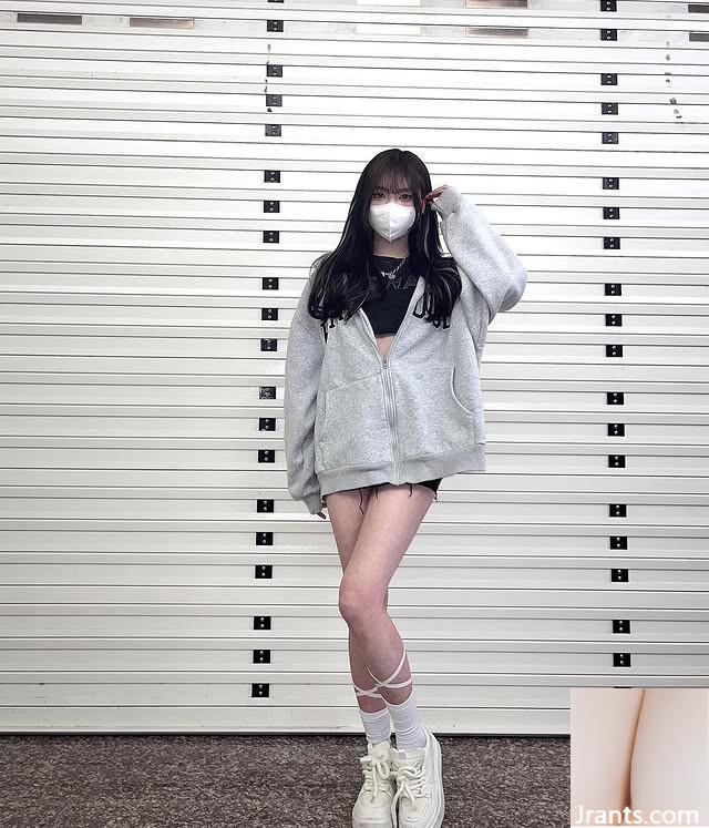 Ngoại hình cao + hình dạng cơ thể chất lượng hàng đầu “Chen Bai” ghi lại trái tim của bạn (10p) - Ảnh 3