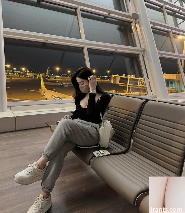 Người nổi tiếng trên internet hàng đầu “Jian Rou” rất nóng (10p) - Ảnh 10