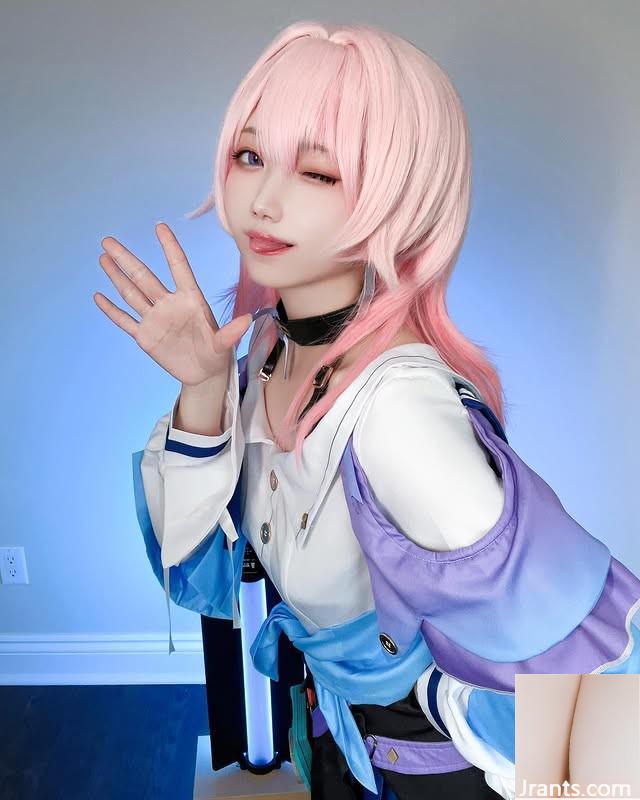 Tác phẩm nghệ thuật siêu phổ biến của Coser “Aya” đi bộ (10p)