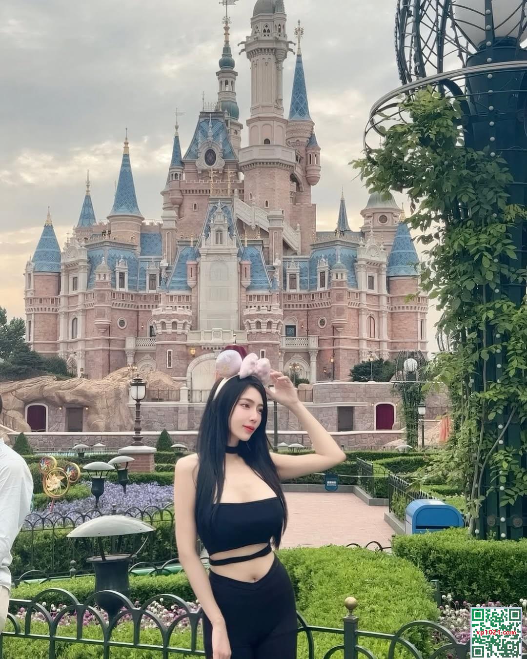 Tính khí “Lin Mike” giống như nữ hoàng với eo và ngực mỏng (20p) - Ảnh 8