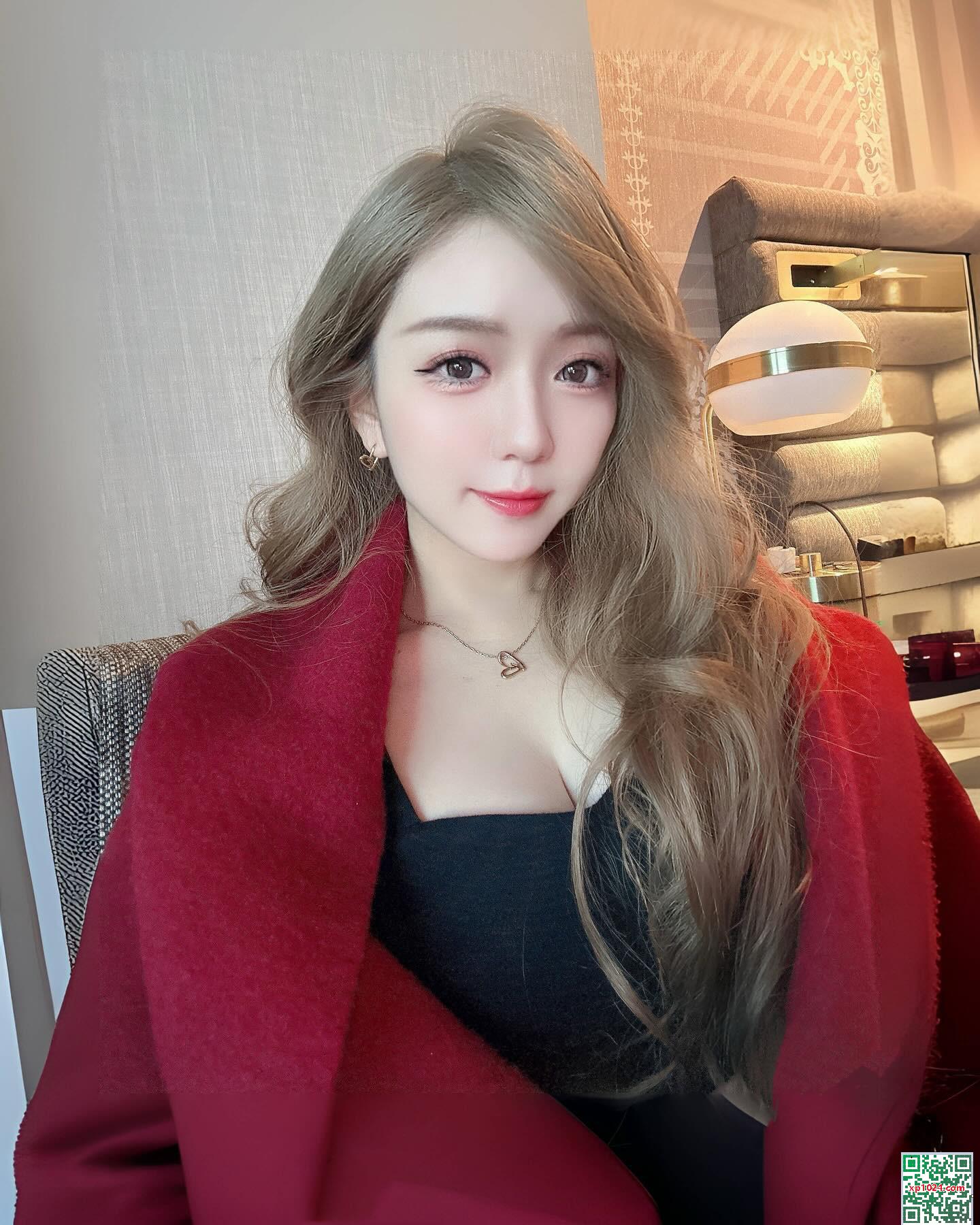 “Một lòng đỏ trứng nhỏ” rãnh sâu trắng tuyết là siêu hấp dẫn (20p) - Ảnh 6