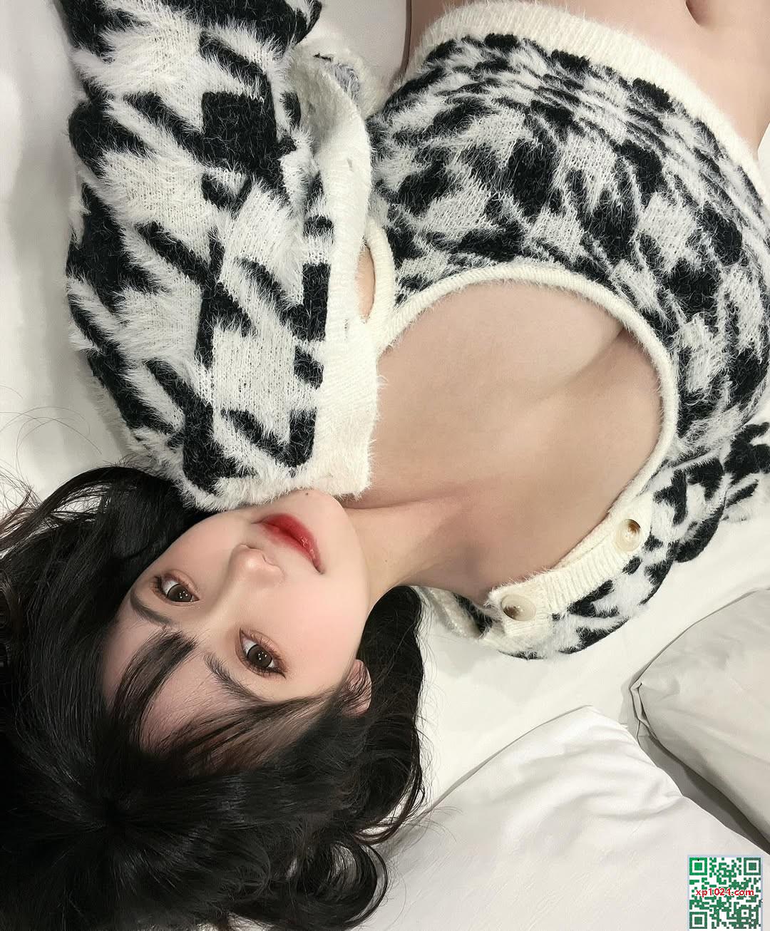 “Alice_wu” Khuôn mặt ngọt ngào của cô gái lớn (21p) - Ảnh 13