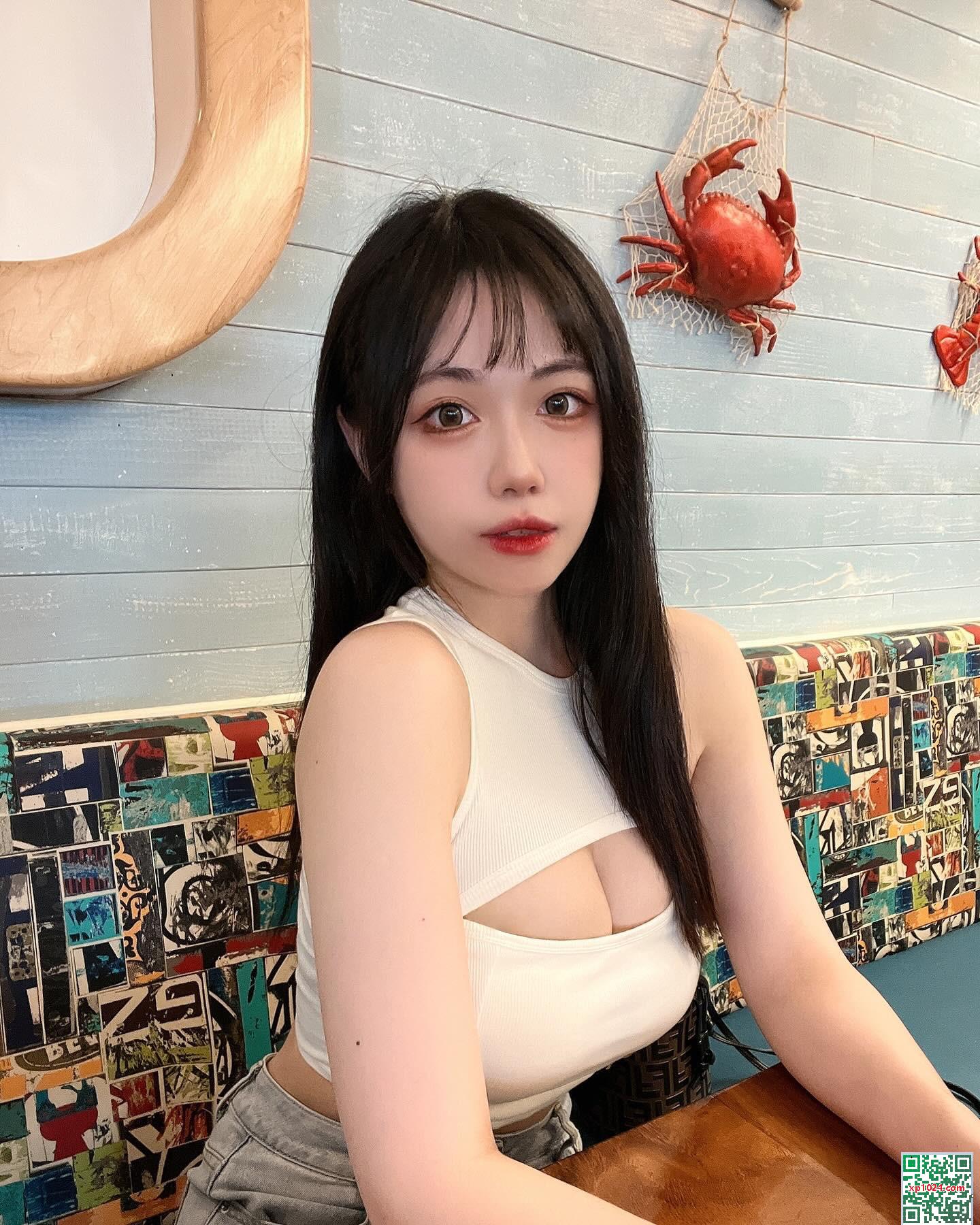 “Alice_wu” Khuôn mặt ngọt ngào của cô gái lớn (21p) - Ảnh 4