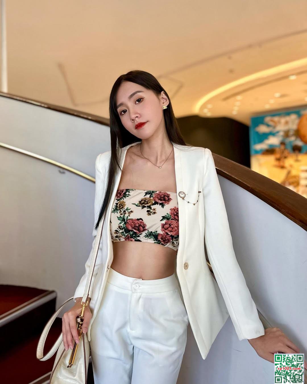 “Cherhsieh” Đường cong vú bên tròn (17p) - Ảnh 16