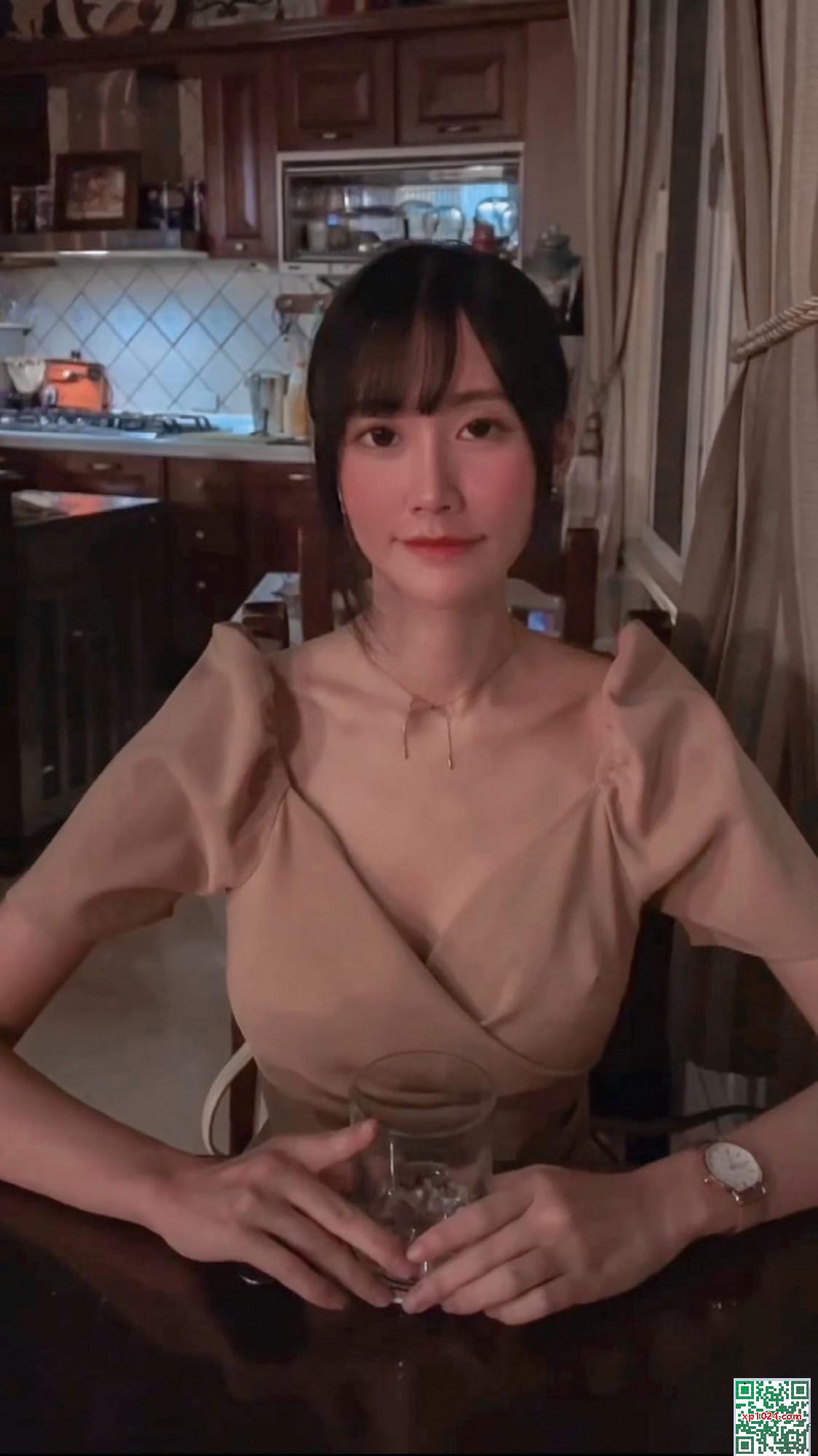 “Cherhsieh” Đường cong vú bên tròn (17p) - Ảnh 17