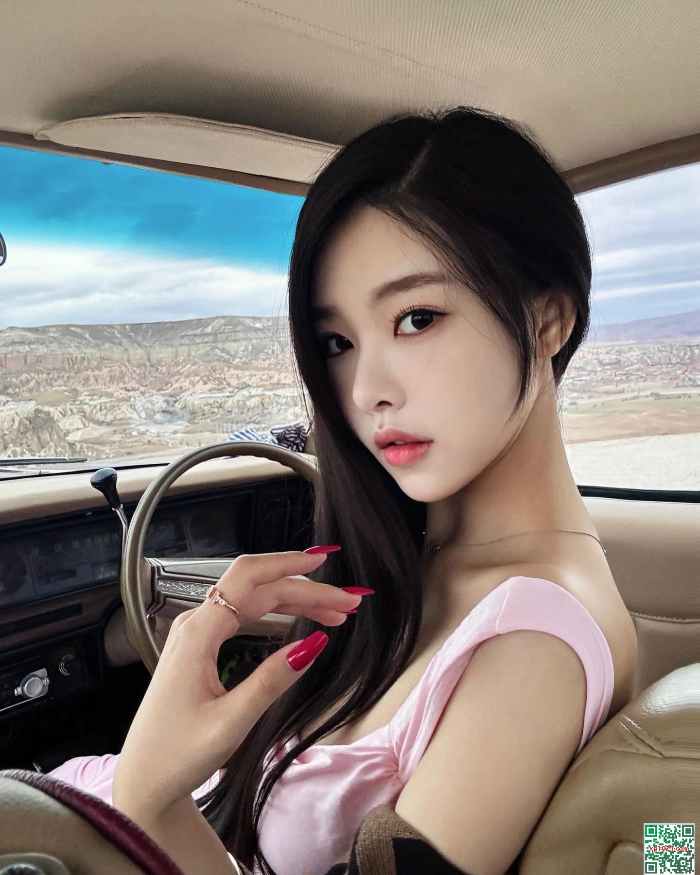 “Soooxiiy” ​​Half-Ball siêu khổng lồ đã phá vỡ đồ lót! (40p) - Ảnh 5