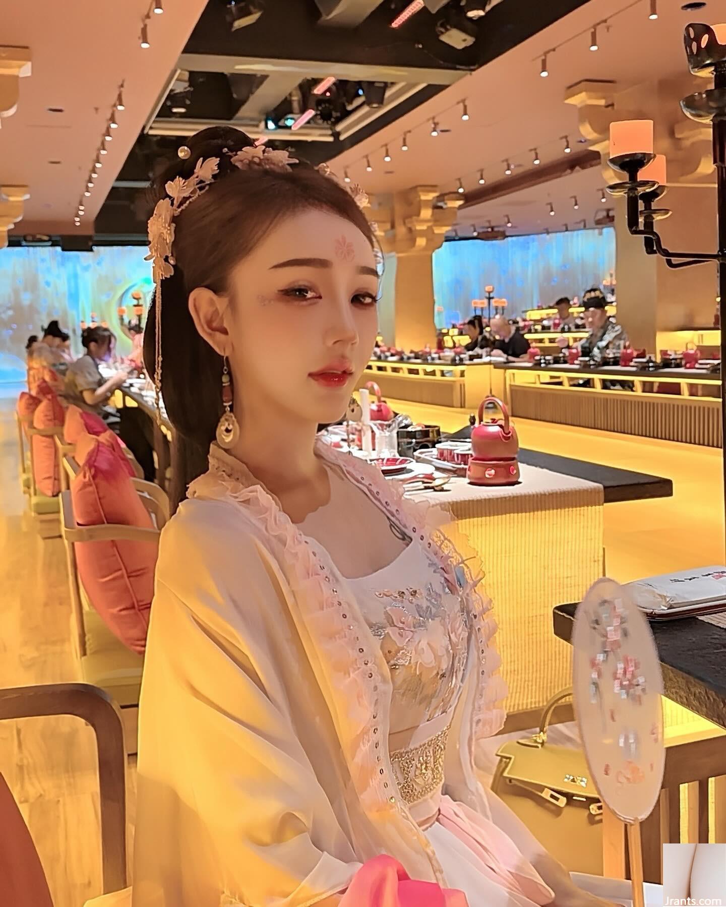 khuôn mặt “nắng” với nụ cười ngọt ngào đầy tình yêu (25p) - Ảnh 9