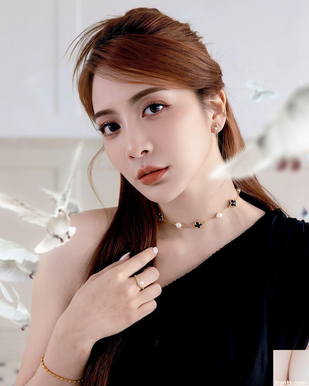 “Marina” đôi chân nóng bỏng và xinh đẹp thể hiện cơ thể cô ấy và không thể che giấu sự phấn khích của cô ấy (11p) - Ảnh 11