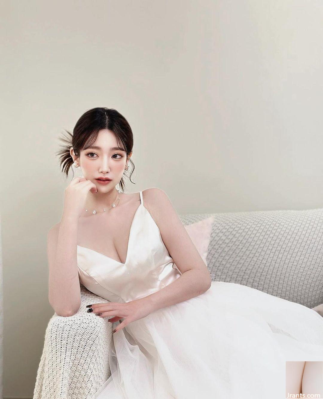 Đường cong vú “Yuge” làm cho mọi người không thể chịu đựng được (21p) - Ảnh 7