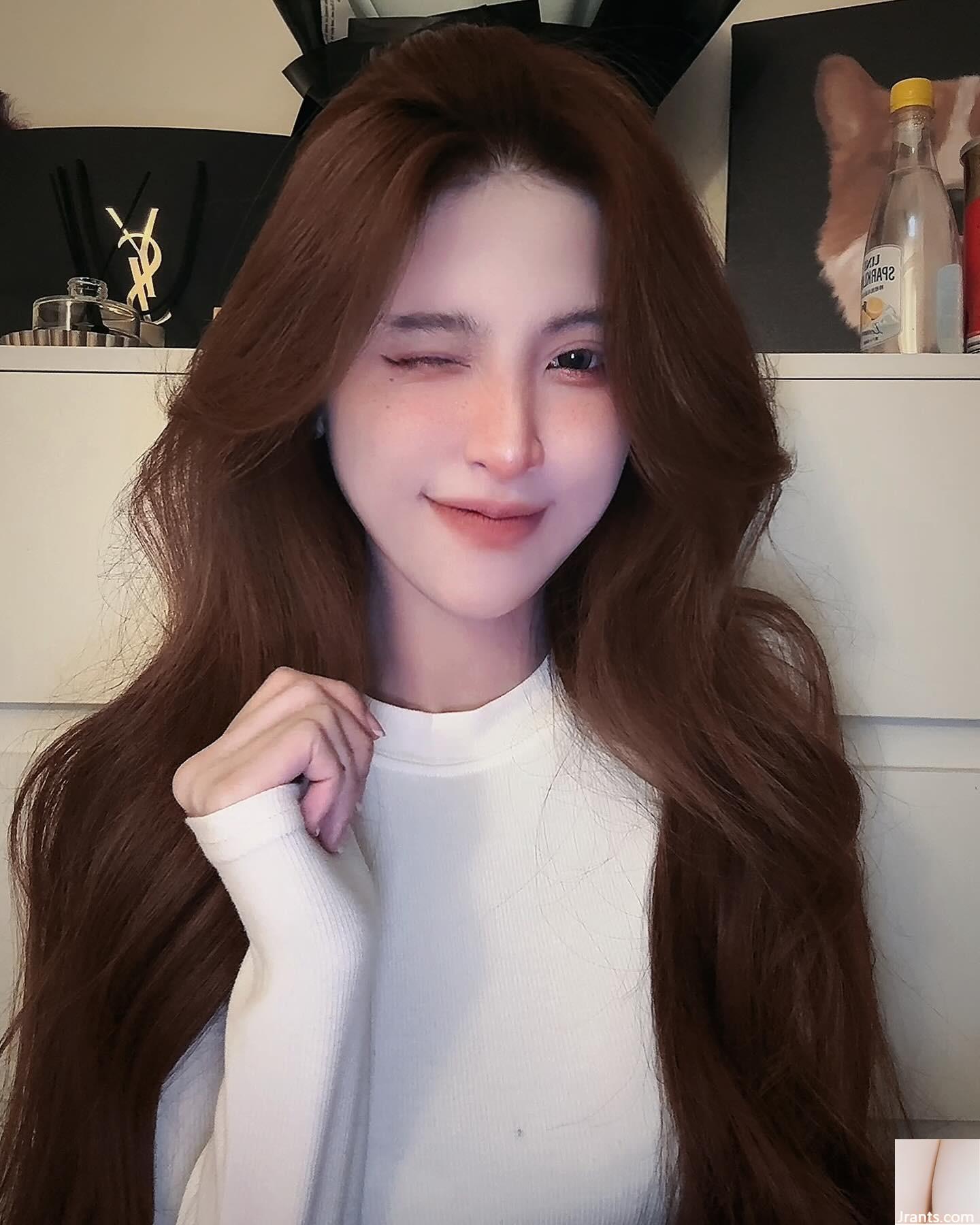 “Yunxi” là gợi cảm và rực rỡ (20p) - Ảnh 3