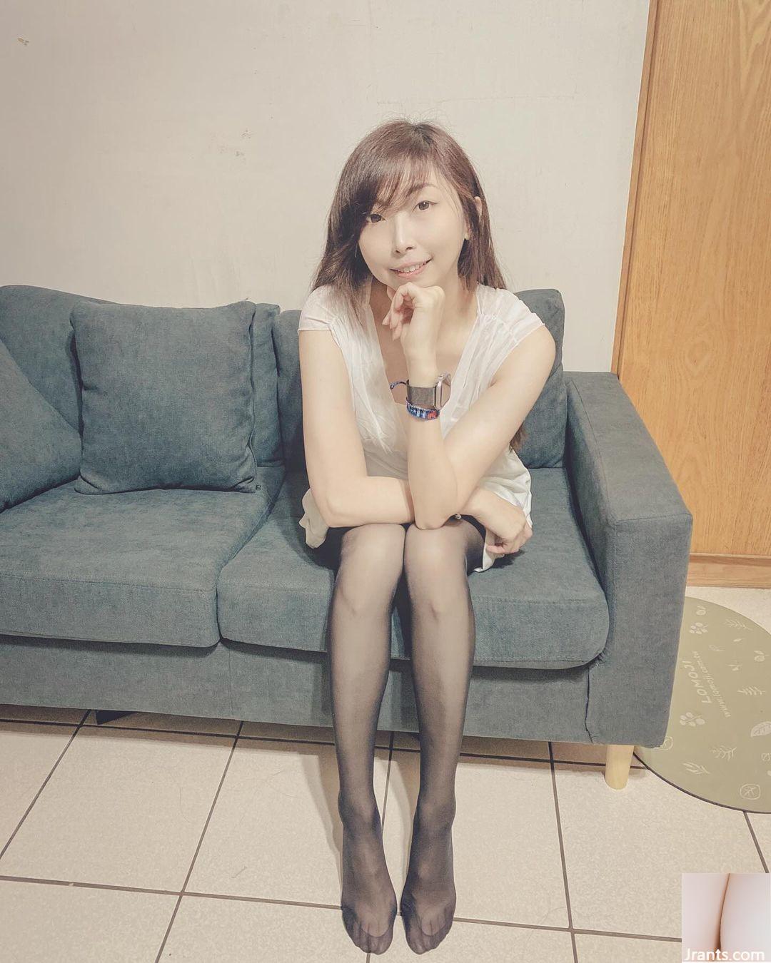 “Yu Xuanxuan” Nó nóng đến nỗi cả ngọt ngào và gợi cảm đều được kết hợp với phần thân trên (20p) - Ảnh 12