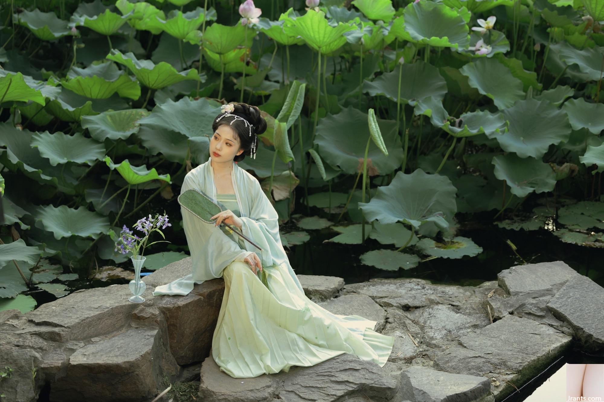 Quay lại Zhou Fang Jiajia (22p) - Ảnh 11