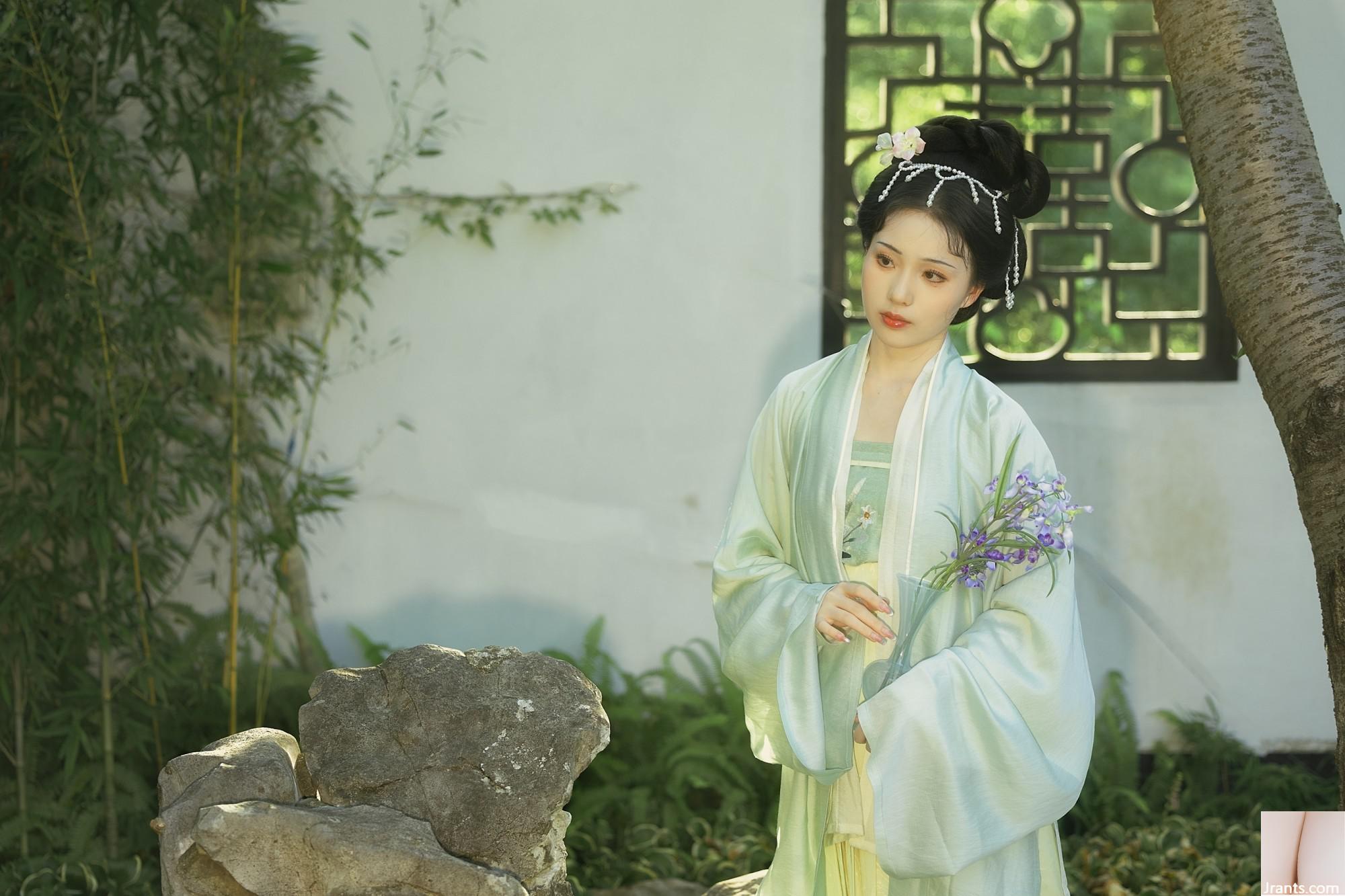 Quay lại Zhou Fang Jiajia (22p) - Ảnh 9