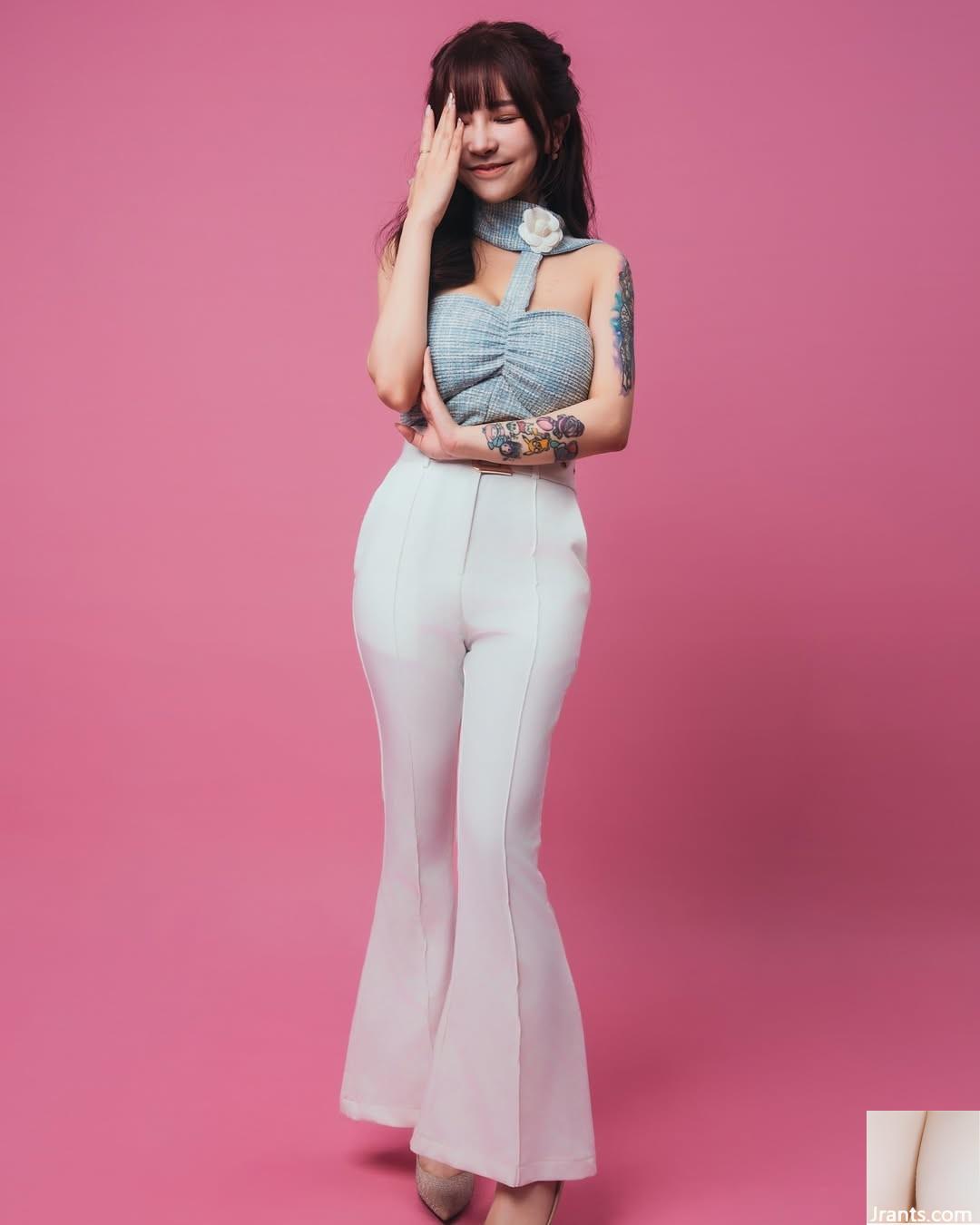 “Little Ma Tangtang_zhang WT” Đường cong vú đầy đặn rất bắt mắt (23p) - Ảnh 12