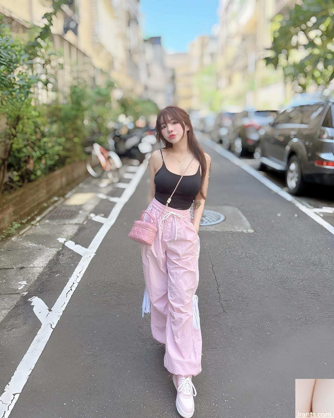 “Little Ma Tangtang_zhang WT” Đường cong vú đầy đặn rất bắt mắt (23p) - Ảnh 15