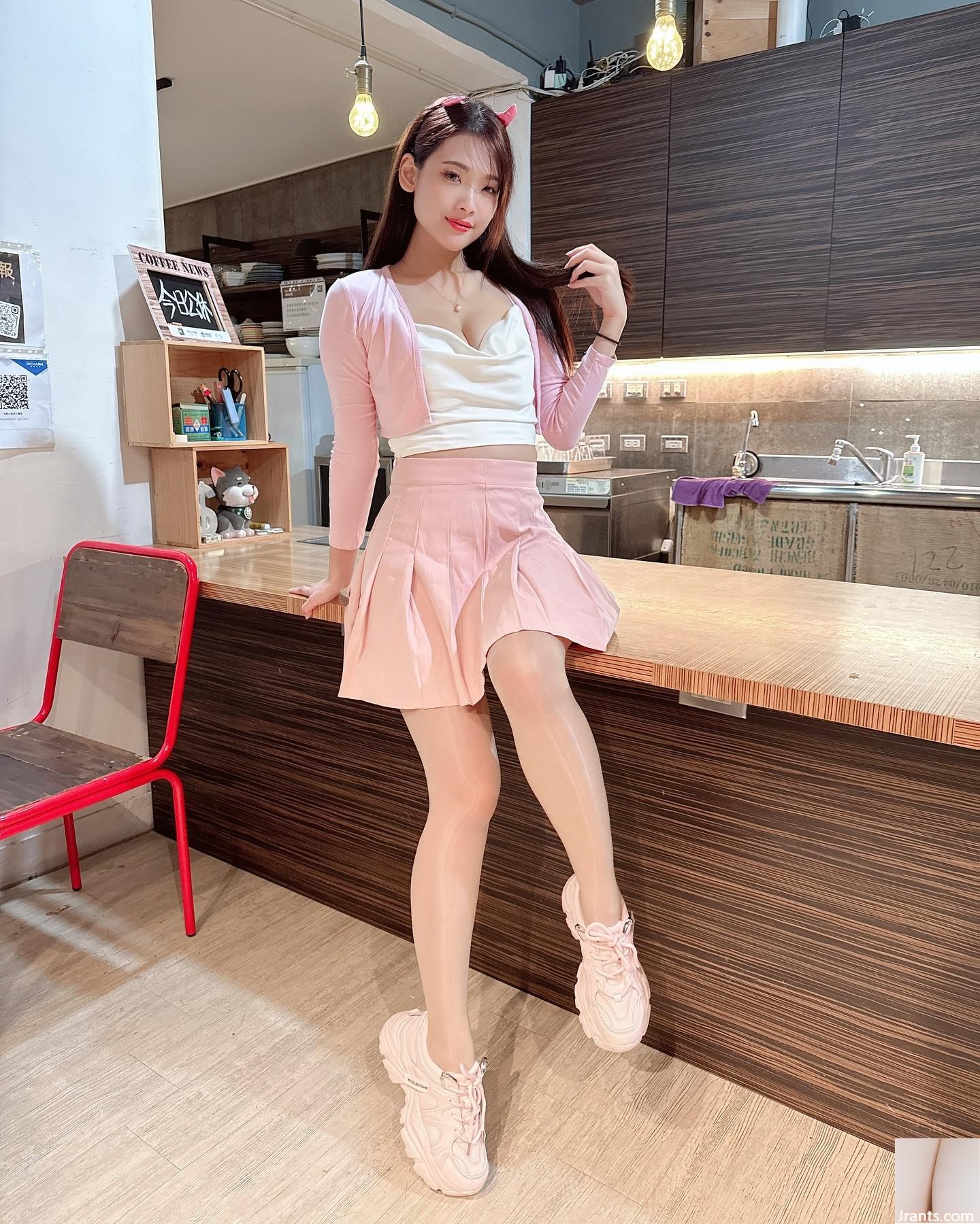 Cơ thể nóng mở và lộ ra “Lulumi (Sun Yuyan)” (26p) - Ảnh 6