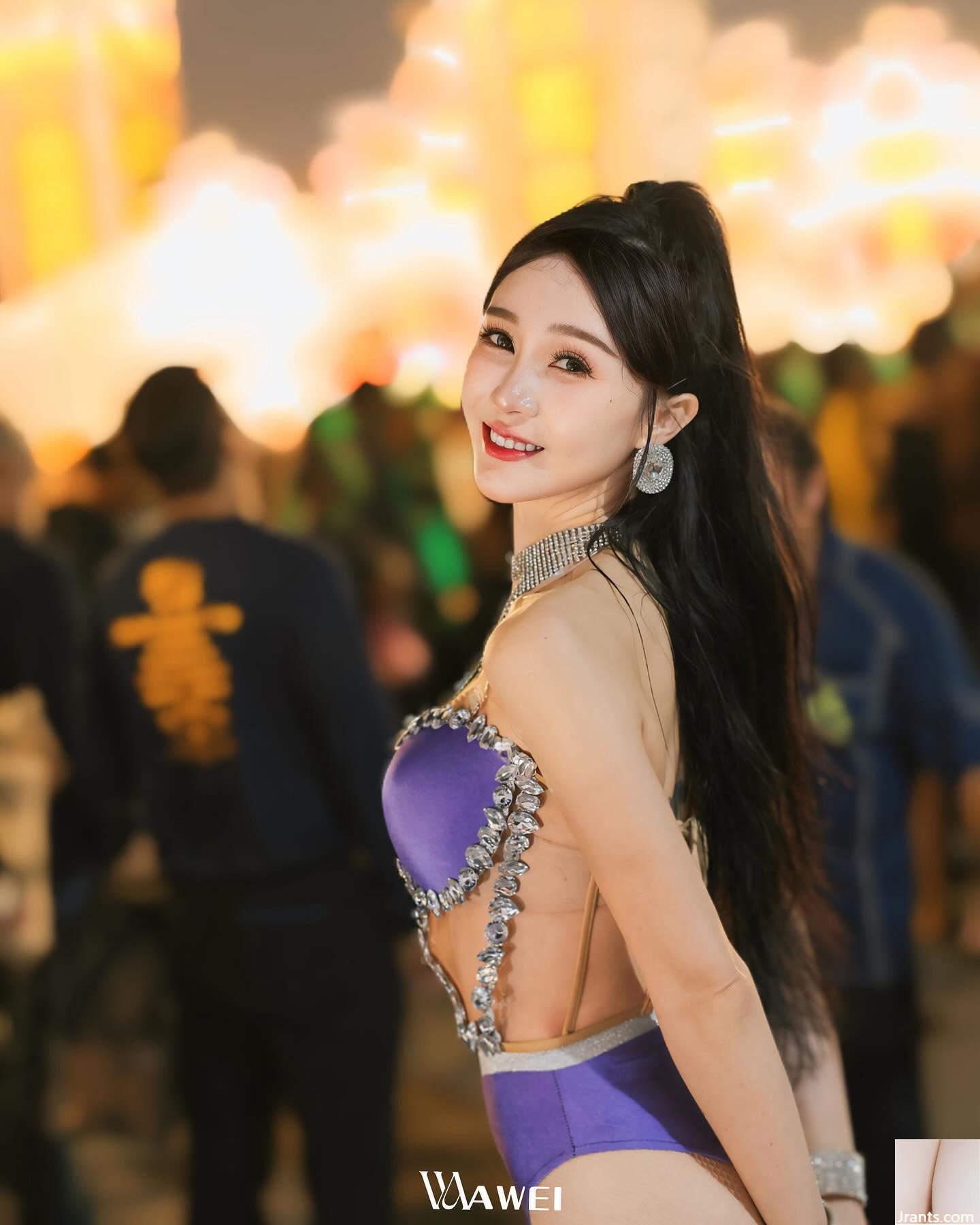 “Peach Spotlight” Thang đo ảnh của Nữ thần xinh đẹp là không giới hạn (35p)