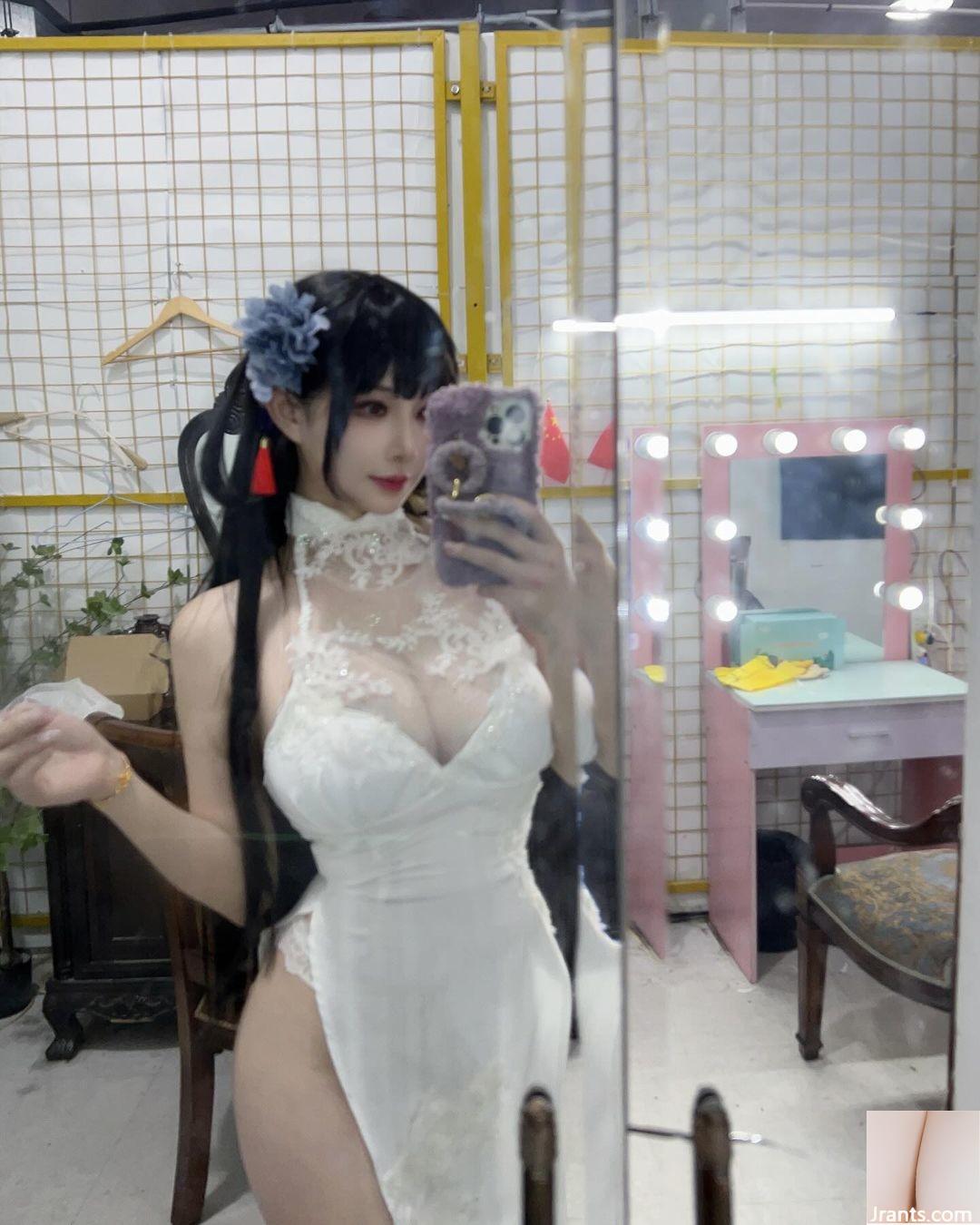 Người cao tuổi trắng và mềm “Fork T-Shi” là một tấm bảng sáng sủa và bị giật? (19p) - Ảnh 2