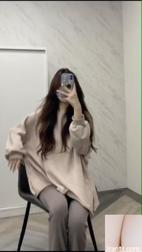 Bộ ngực đầy đủ tràn ra “Yan Tong” là tuyệt vời (19p) - Ảnh 7