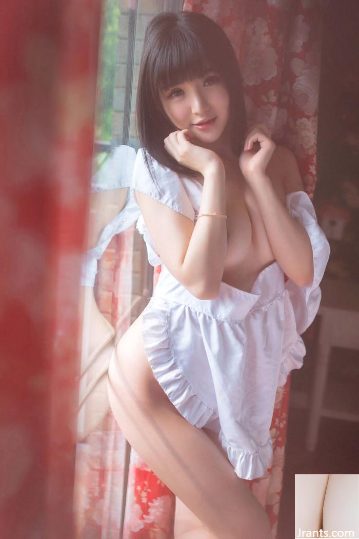 Ngực lớn của Rays và ba chị em khỏa thân gợi cảm cám dỗ (34p)