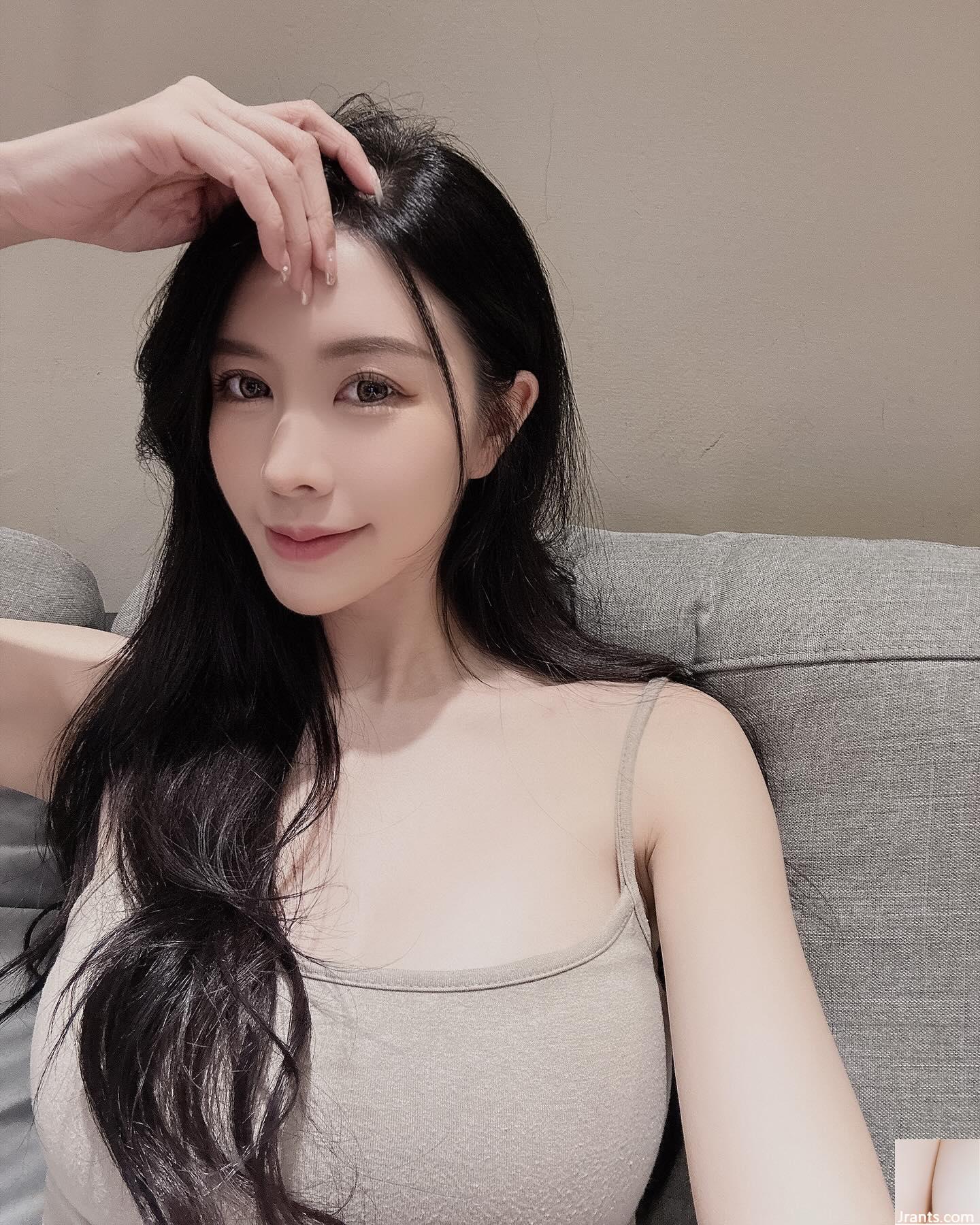 “Li li” là siêu cay và ngọt ngào và xinh đẹp đang yêu trực tiếp khi nhìn thấy nó (31p) - Ảnh 15