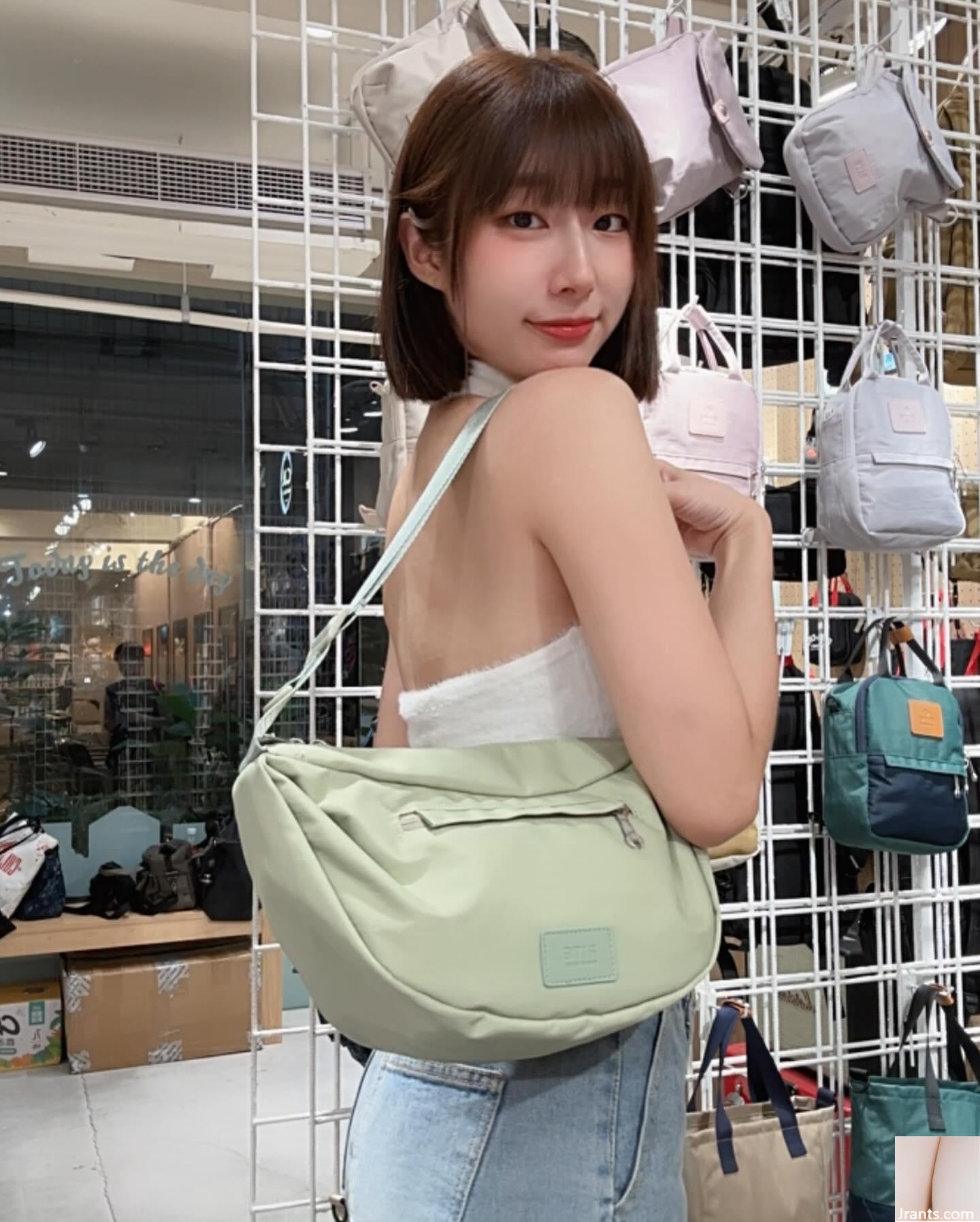 Cô gái xinh đẹp với đôi mắt điện “gạo cake_mibin” có bầu không khí ngọt ngào và đáng yêu (23p) - Ảnh 4