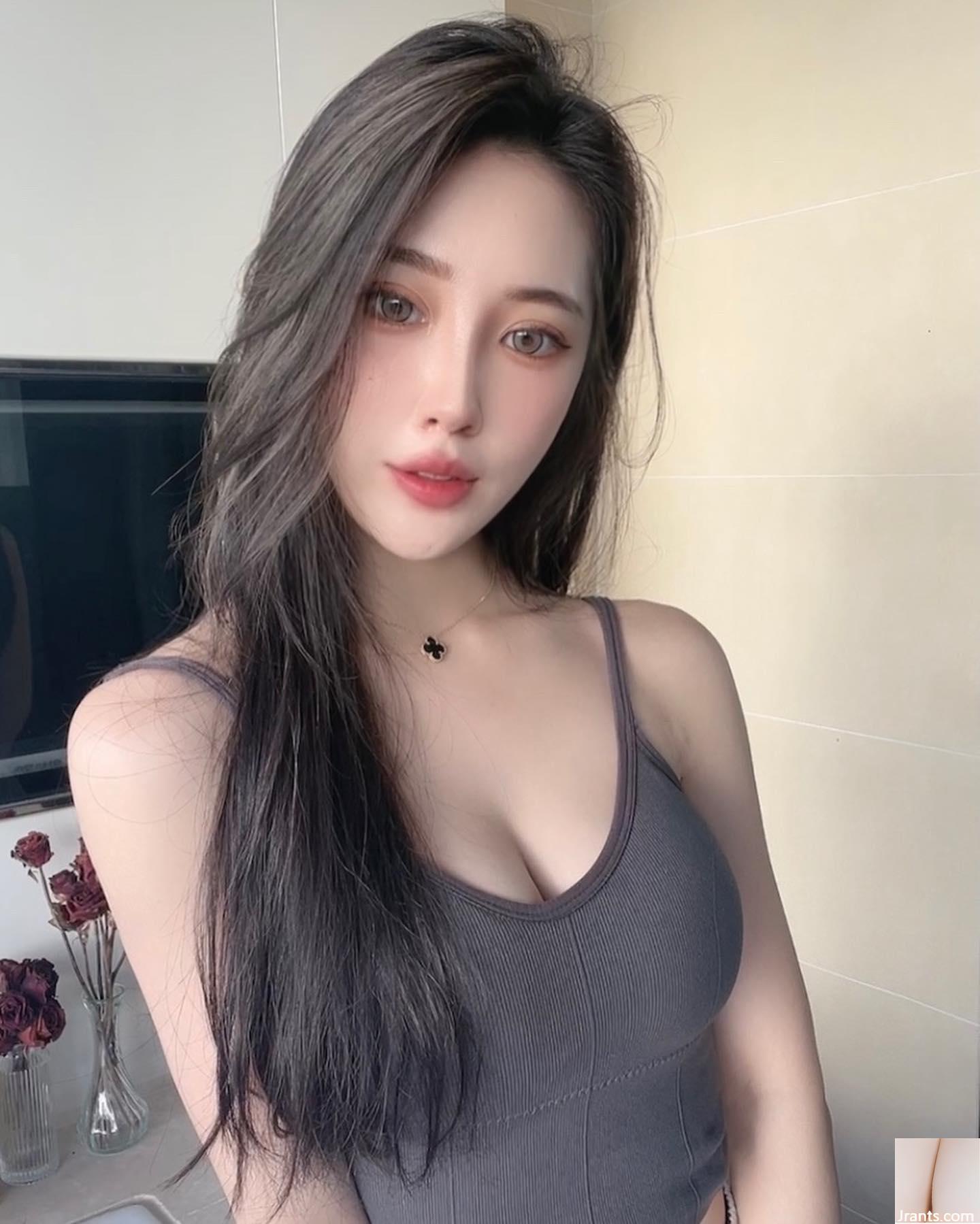 Người hâm mộ hét lên vì phạm lỗi “Yun” ngực cắt thấp thực sự hoàn hảo (18p) - Ảnh 13