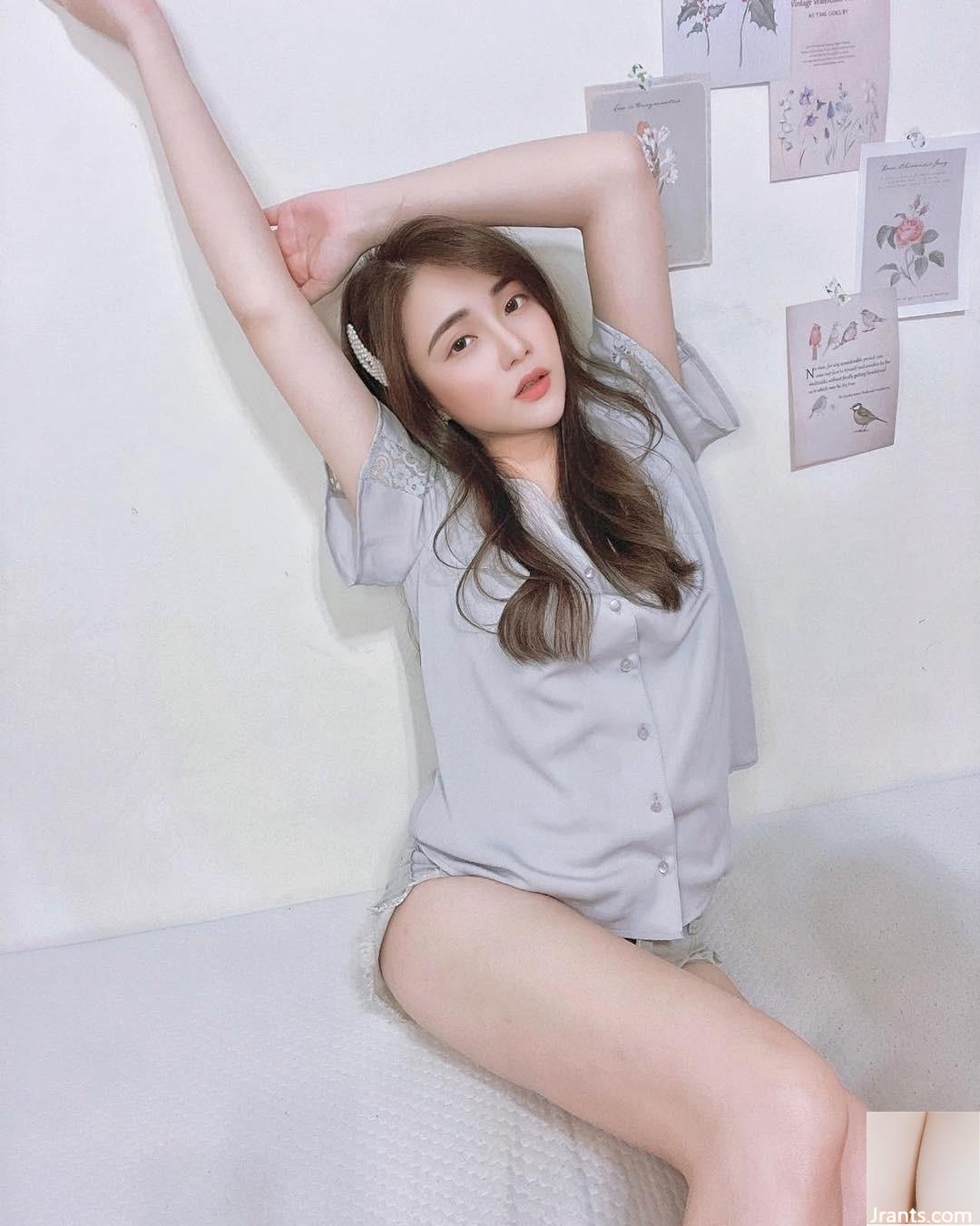 Quả bóng bi -a tôi đã gặp trong những ngày đầu Xu Ruiyu, cô ấy vẫn có một con số dễ thương (8p)