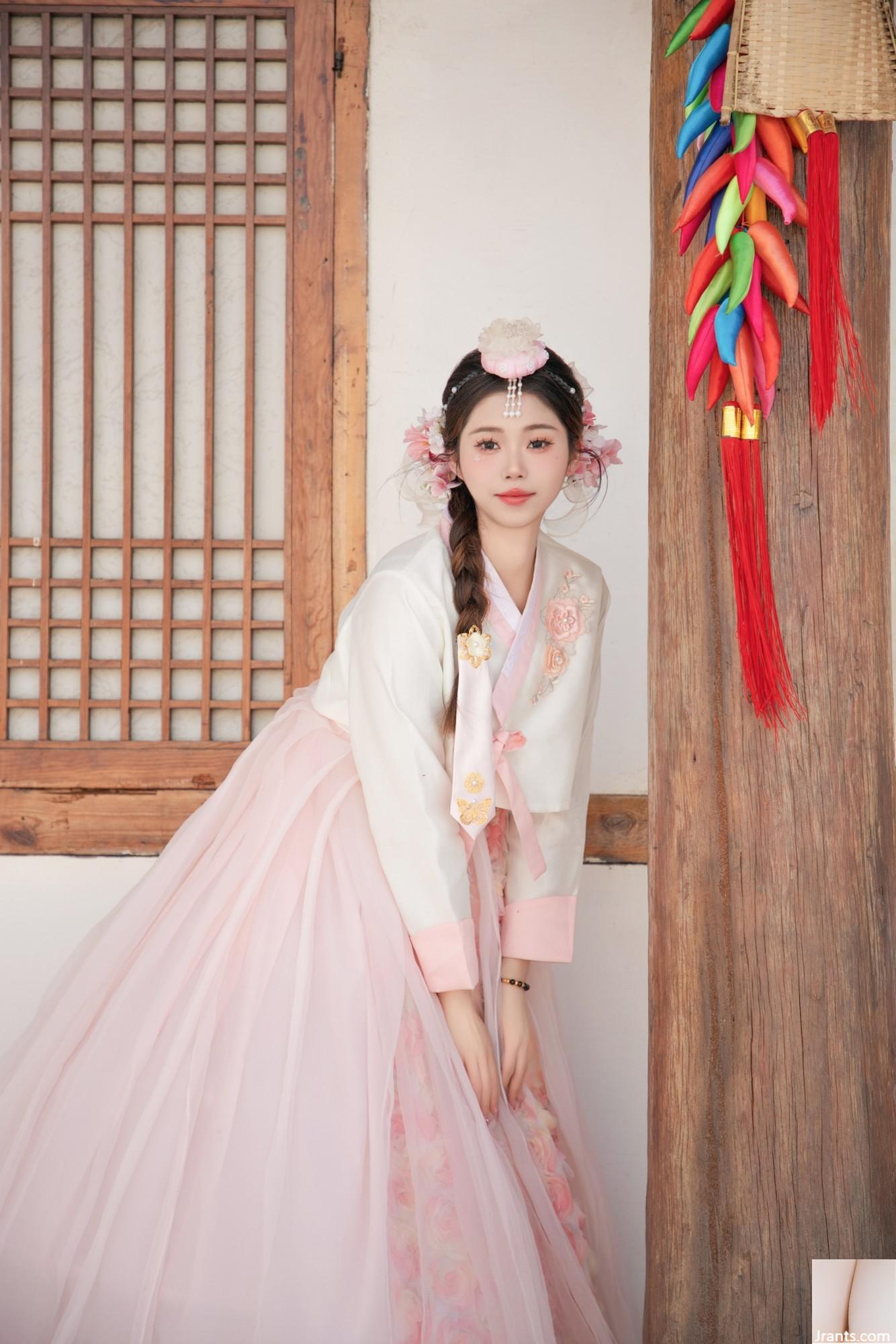 Mottled Summer Lucky Creek (34p) - Ảnh 9