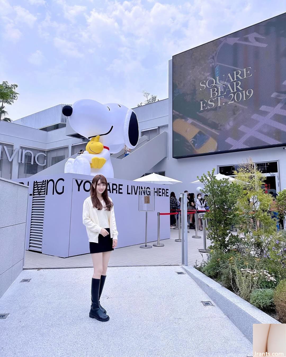 Đường cong vú tròn “Emily” Đường cong gợi cảm rất hấp dẫn! (19p) - Ảnh 2