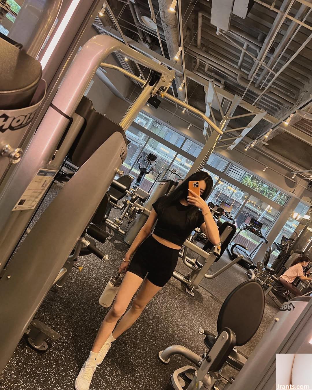 “Zhang Chushan Jenny” đẹp đến nỗi nó được ẩn giấu và không bị lộ (18p) - Ảnh 6