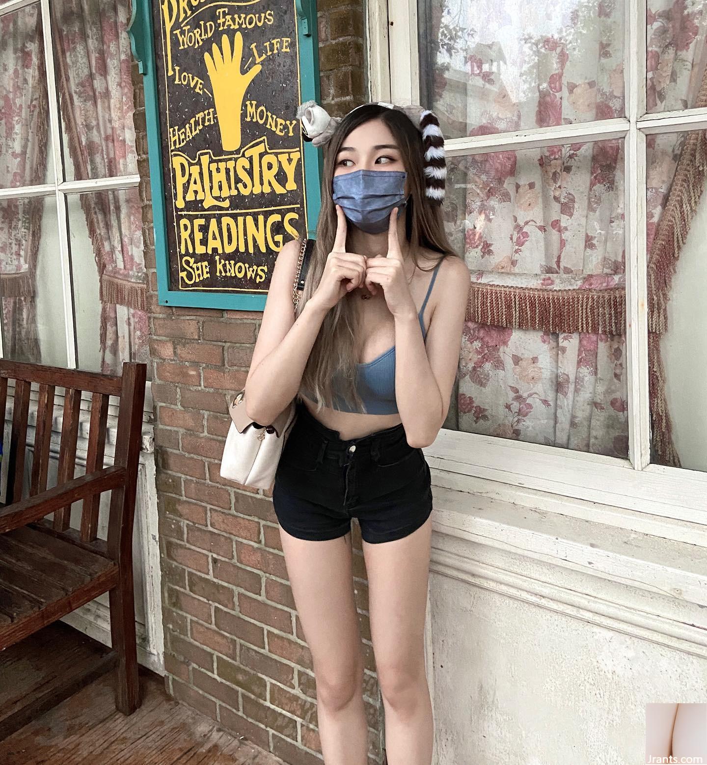 Một cám dỗ vú thon gọn và tính khí “Chen” và cơ thể mỏng (22p) - Ảnh 2