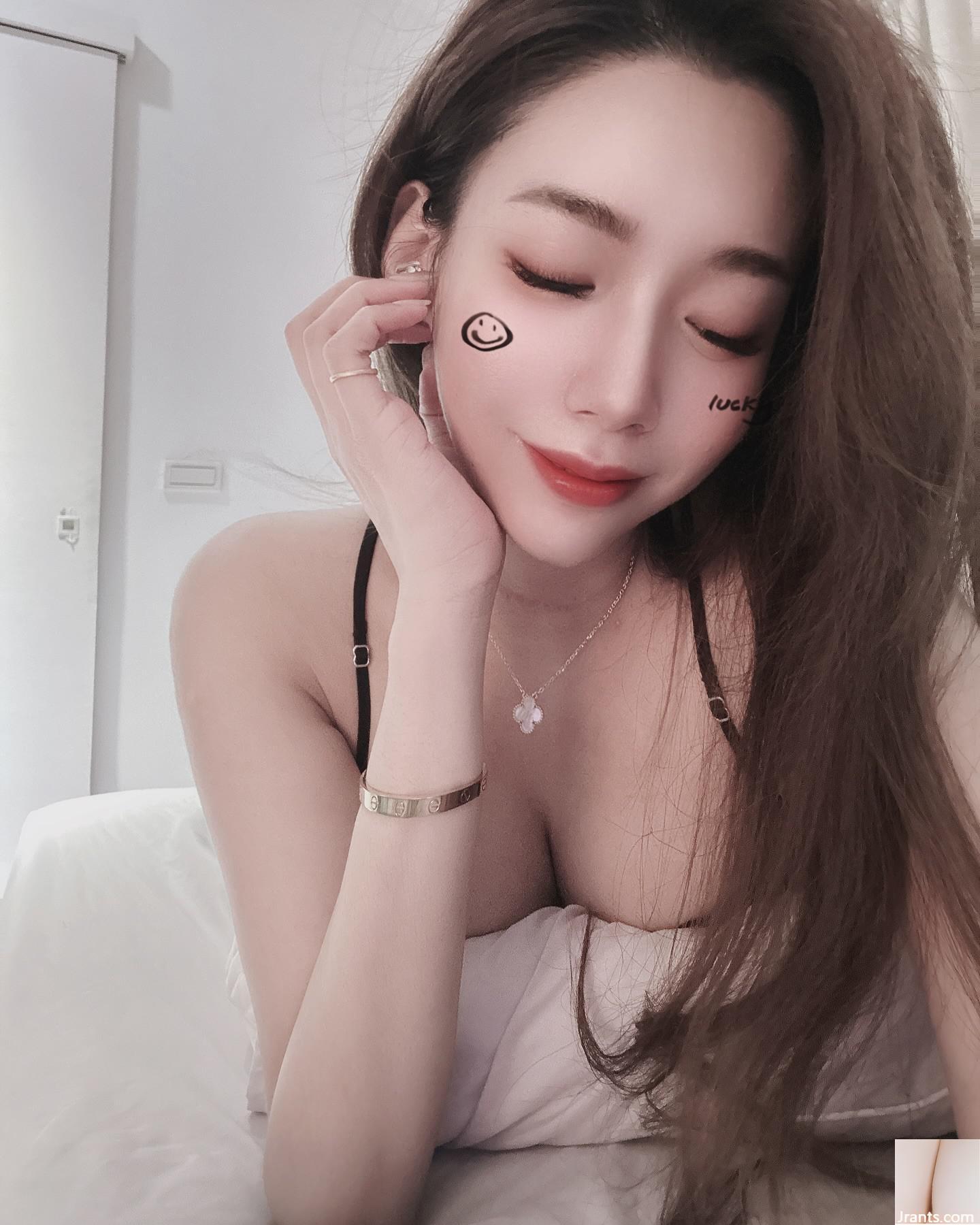 Body nóng “Juju” Hình dáng đẹp không thể được bảo hiểm (23p) - Ảnh 2