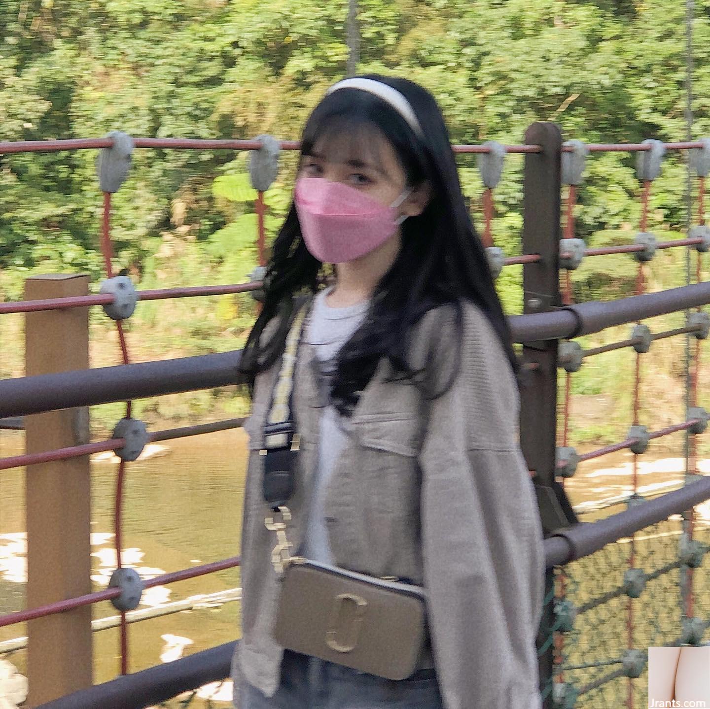 Phù thủy nhỏ “cpyy” là không khoa học và xinh đẹp, và mọi người đều ngu ngốc (12p) - Ảnh 3