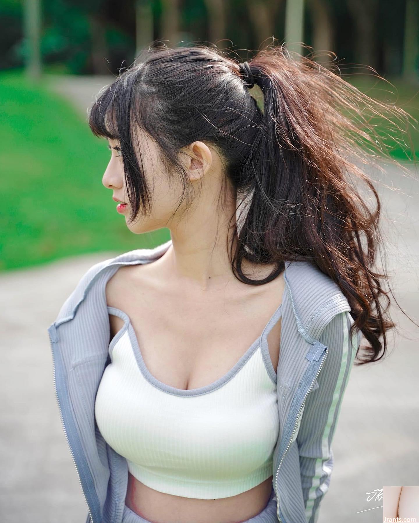 Da trắng tuyết hấp dẫn “trái tim hạnh phúc” những bức ảnh gợi cảm và cay làm cho mọi người không thể nhìn thấy (21p) - Ảnh 12