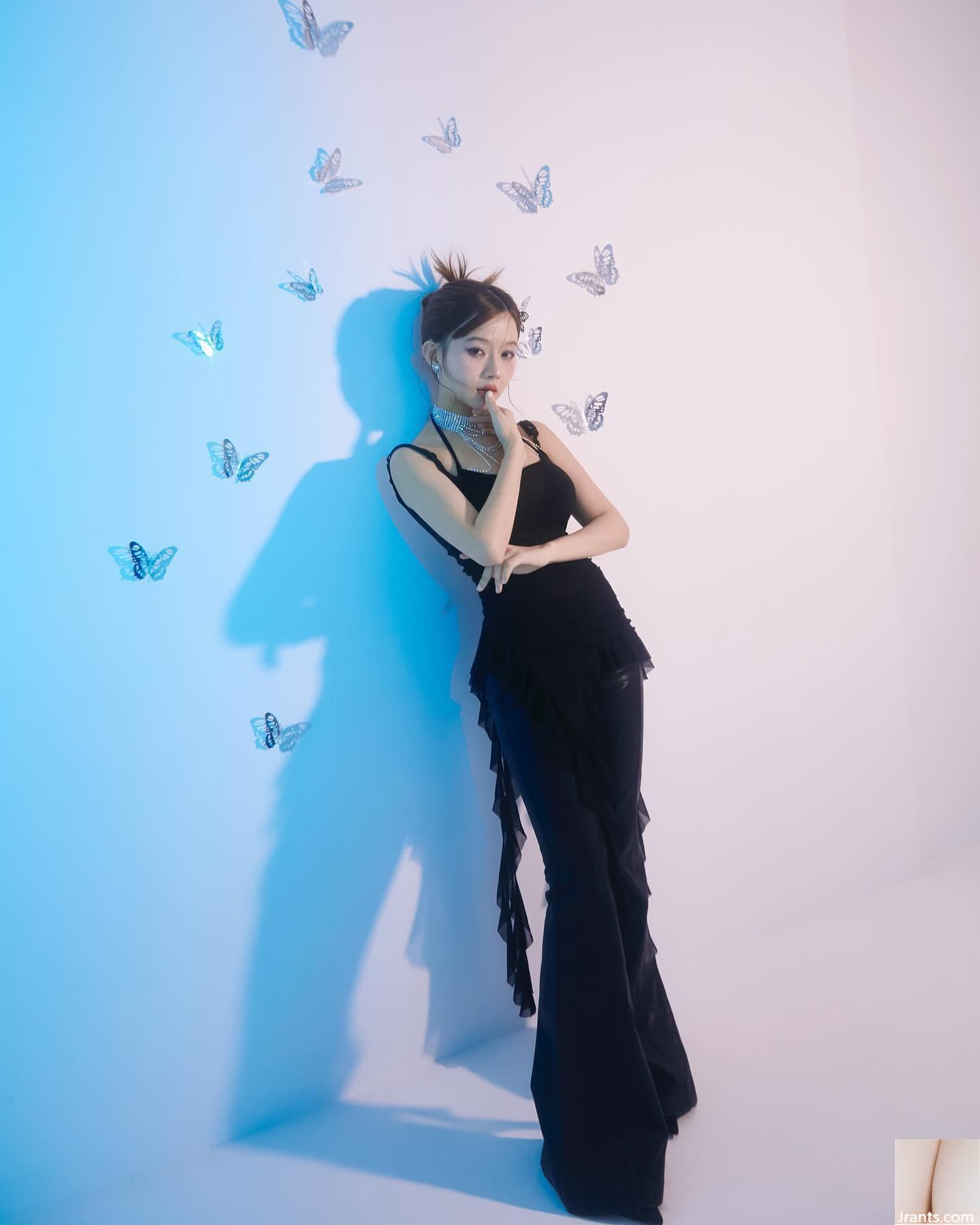 Hương vị ngọt ngào của “qianqian” với bộ ngực cắt thấp được dự định để tan chảy! - Ảnh 17