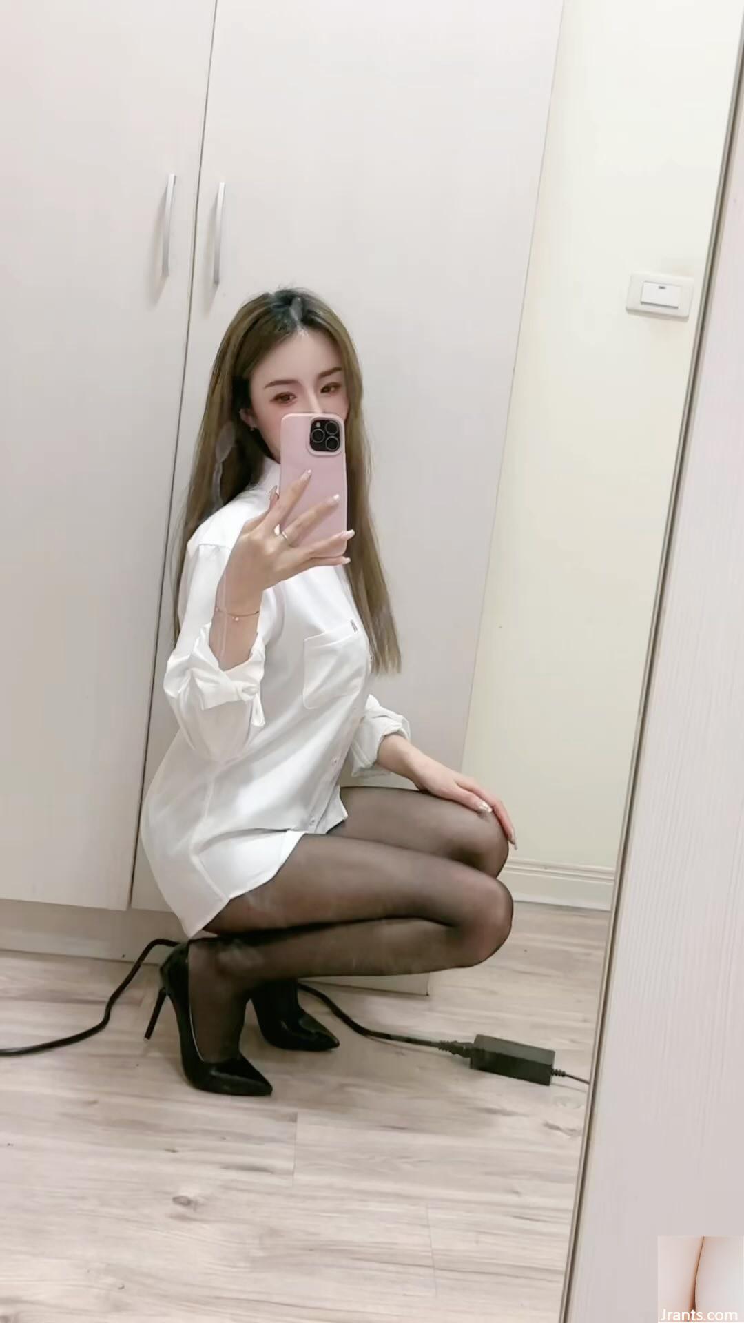 Bộ ngực xinh đẹp của Xie Hui “Yu Qing” trông siêu bắt mắt, ngọt ngào và gợi cảm (15p) - Ảnh 15