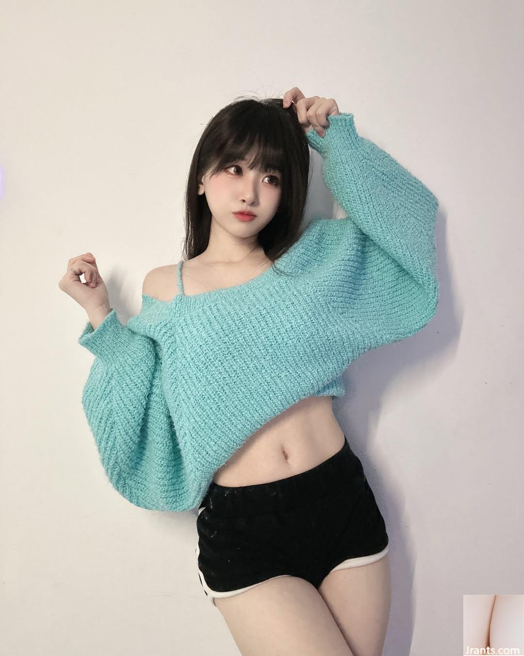 “Weiwei” có dáng người xinh đẹp, trắng trẻo, dịu dàng, hoàn hảo đến mức hôi (10P) - Ảnh 6