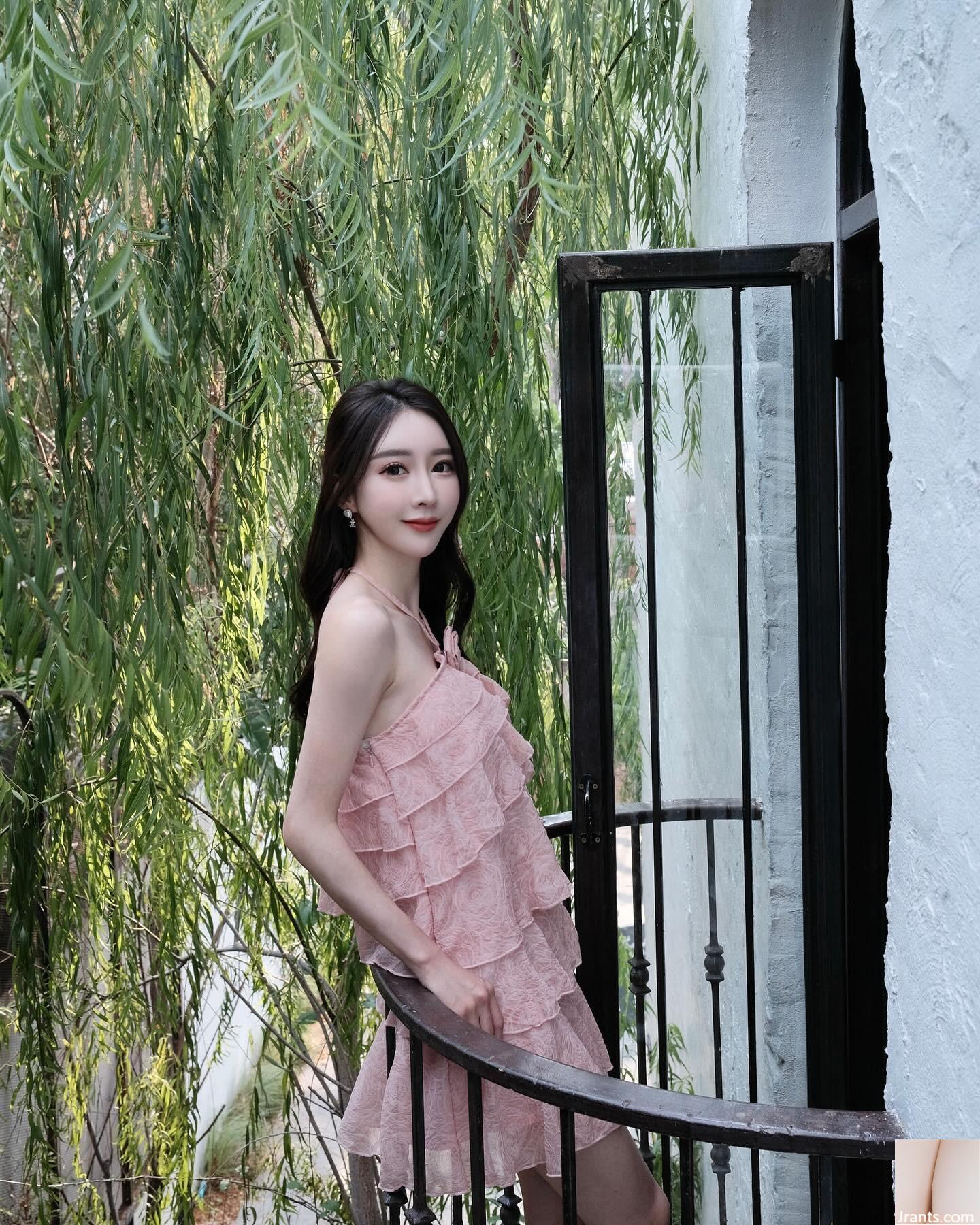 Một khuôn mặt xinh đẹp và dễ thương “Aki_chen Fanfan” nhớ lại tình yêu đầu tiên (15p)