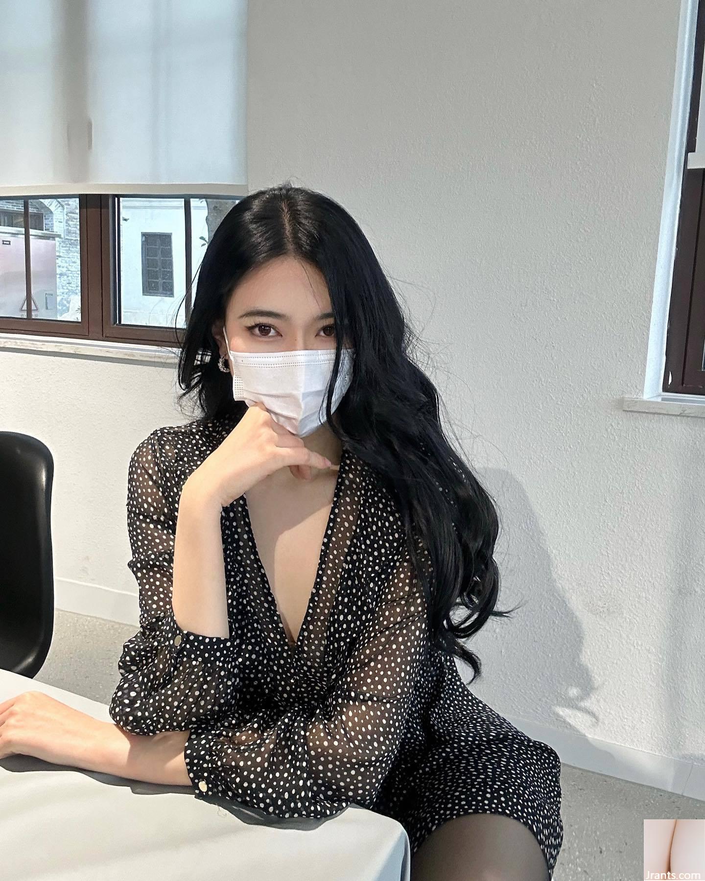 Cô gái xinh đẹp và đẹp trai “chị gái hiền lành Tina” đã phơi bày những đường cong hình người bạo lực của mình (13p) - Ảnh 13