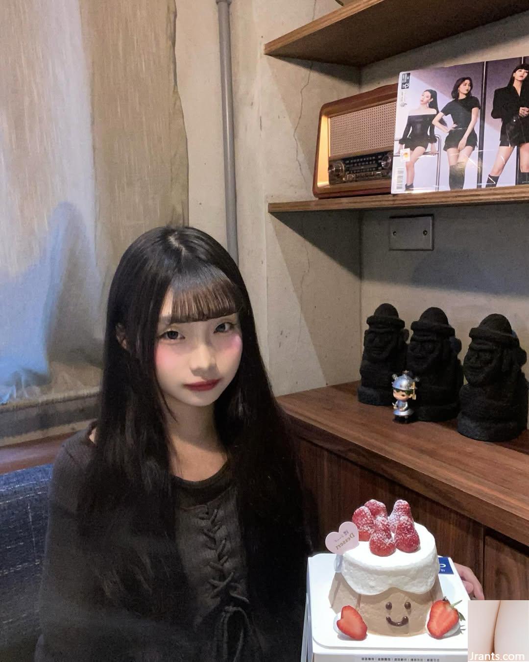 “Xu Ci”, cô nàng ngọt ngào mắt to khoe dáng chuẩn để quyến rũ bạn (10P) - Ảnh 10