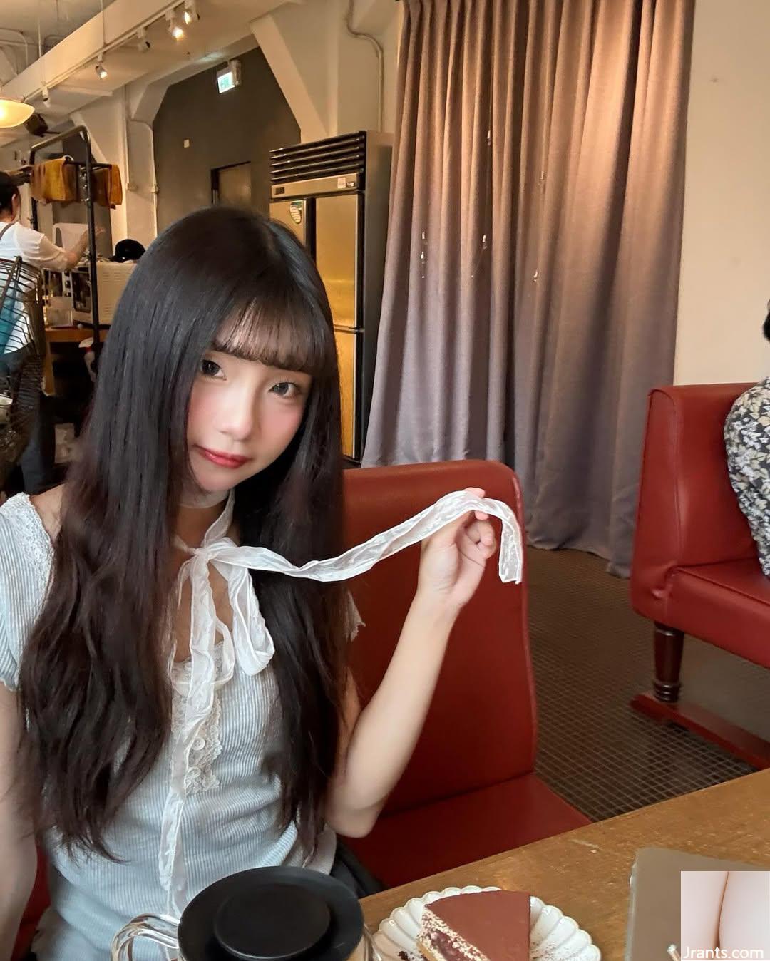 “Xu Ci”, cô nàng ngọt ngào mắt to khoe dáng chuẩn để quyến rũ bạn (10P) - Ảnh 4