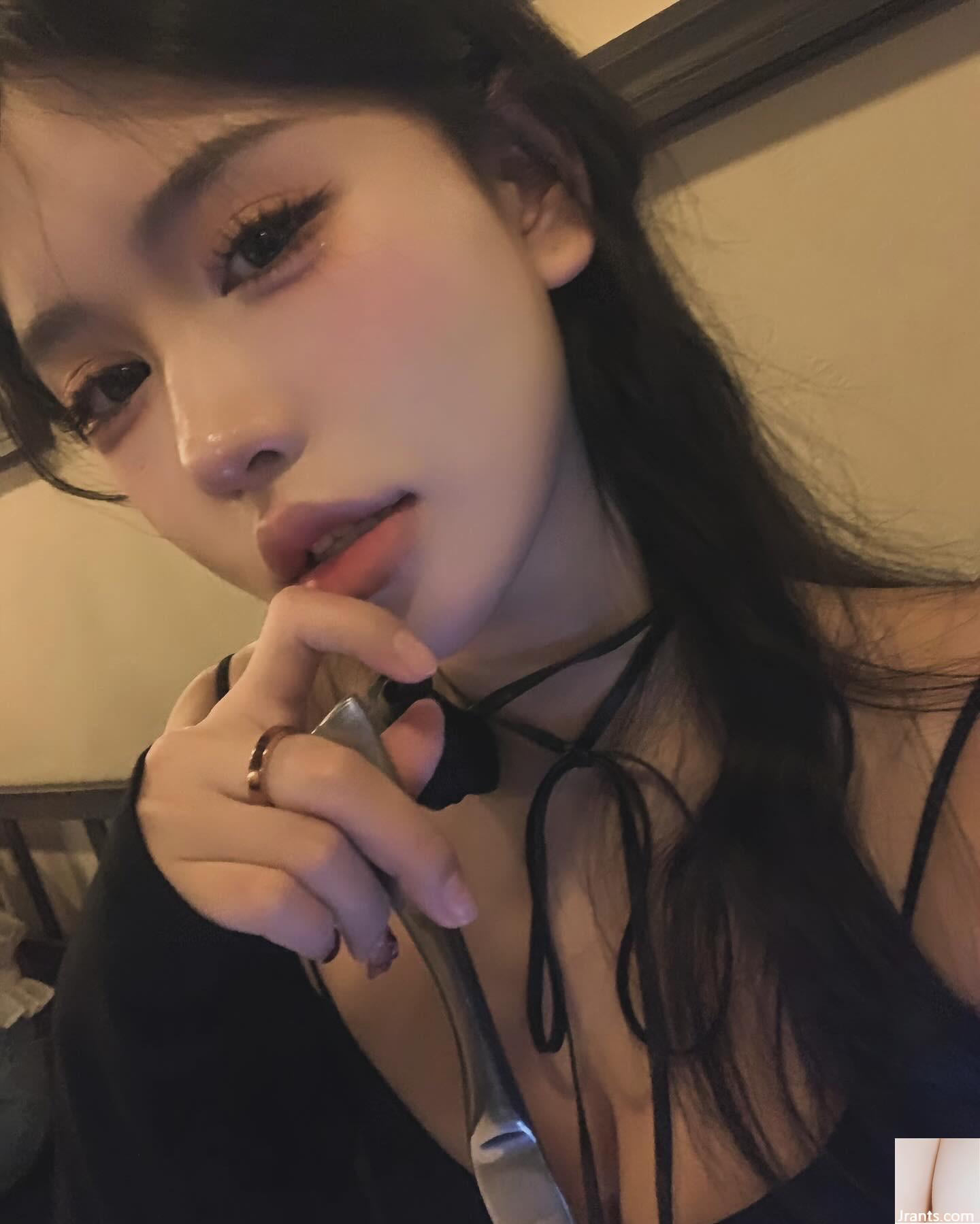 Hiển thị các đường cong hấp dẫn “Aisha” đồ lót tiếp xúc với vú (22p) - Ảnh 20