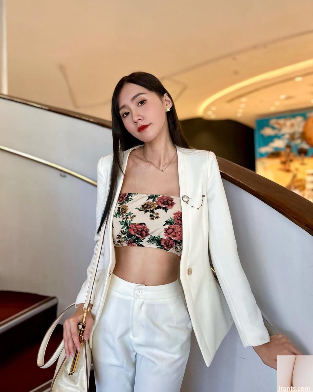 Vẻ đẹp nóng tính “Cherhsieh” có làn da trắng và mềm cho thấy sự cám dỗ của những quả bóng đôi (46p) - Ảnh 27