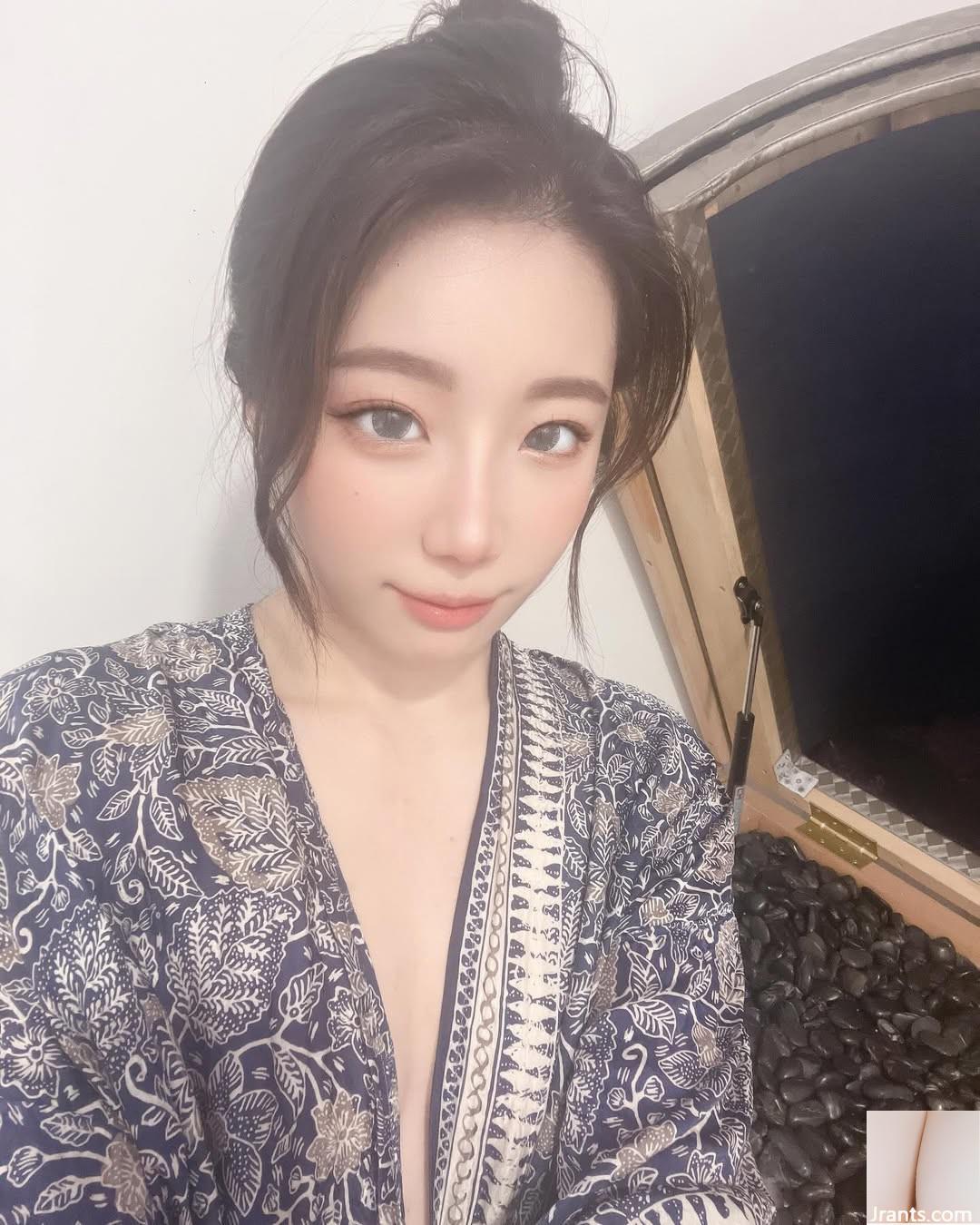 Cơ thể cong đều được gọi là “Ariel C.”