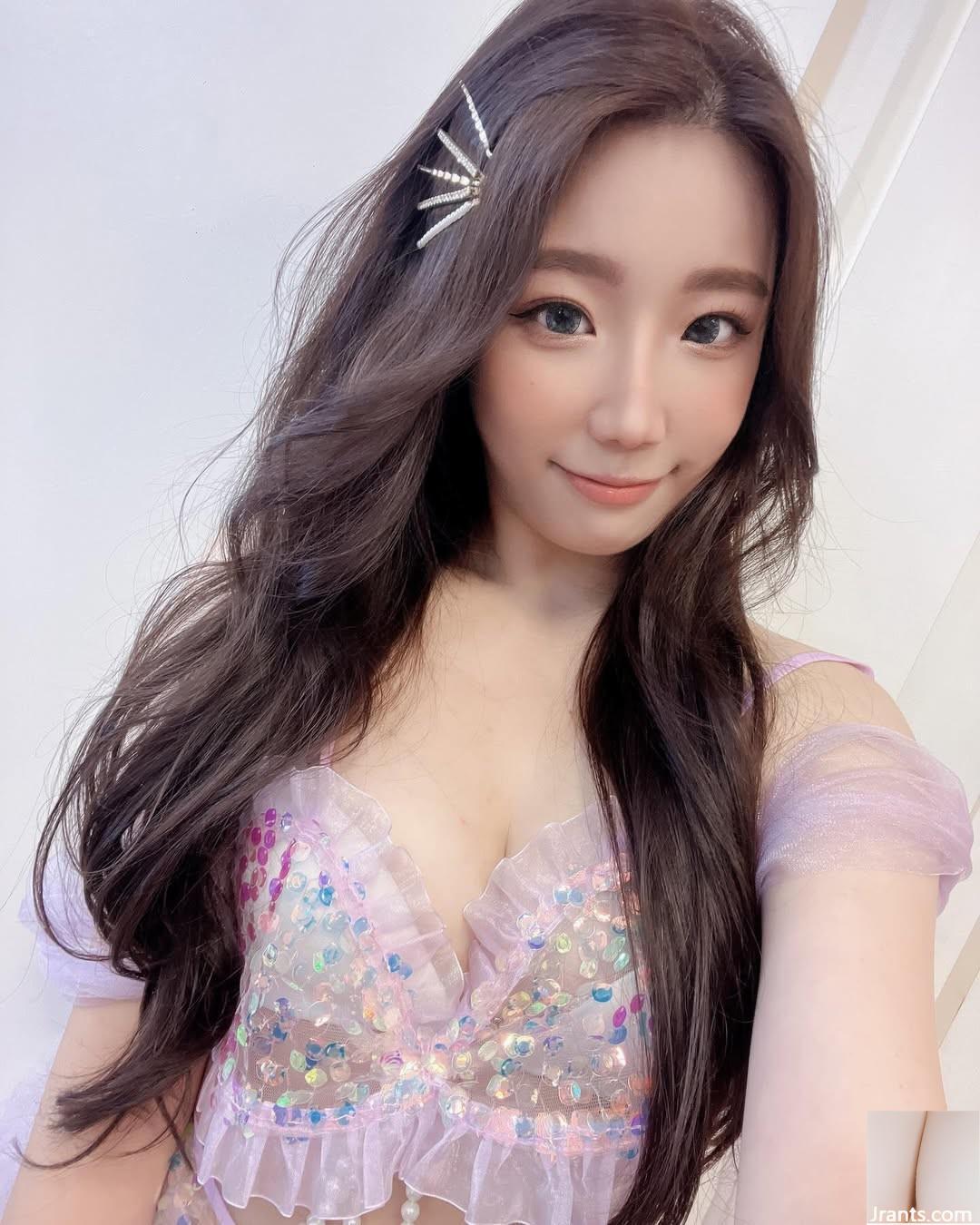 Cơ thể cong đều được gọi là “Ariel C.” - Ảnh 11