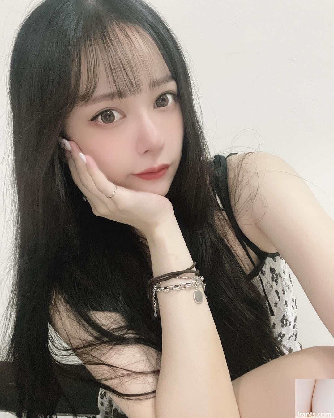 Cô gái ngực nóng tính “Lin Han” với tính khí giống như nữ hoàng, vòng eo mỏng và bộ ngực lớn (21p) - Ảnh 2